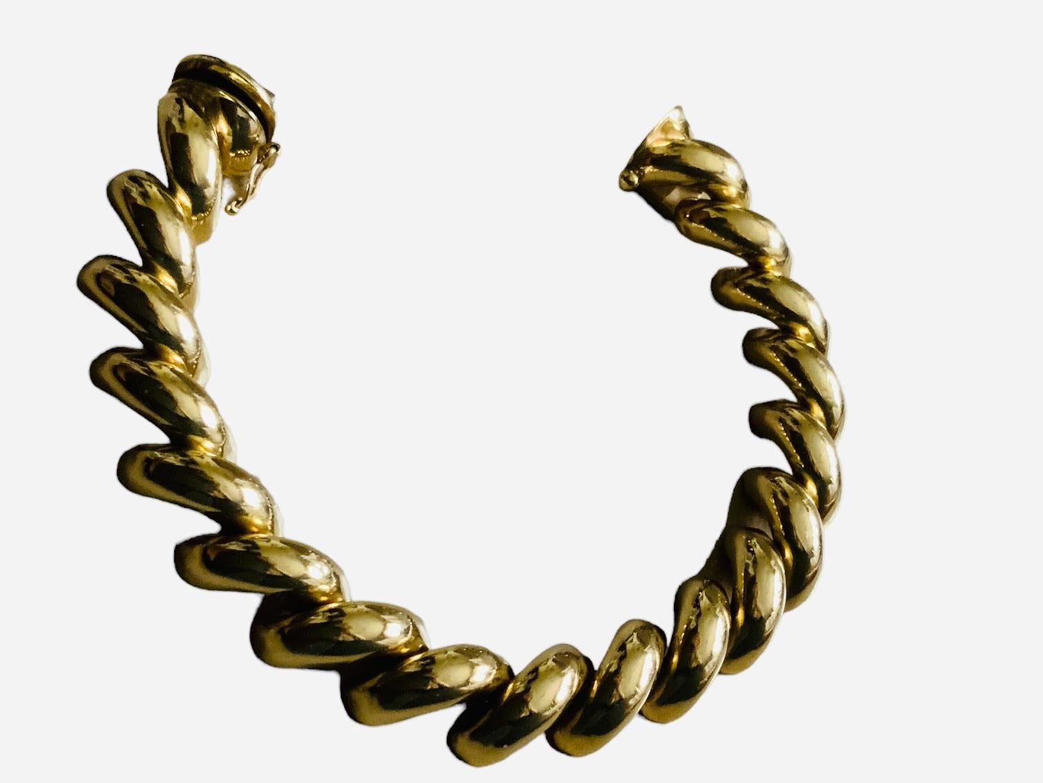 Italian 14K Gold San Marco/Macaroni Link Bracelet For Sale 1