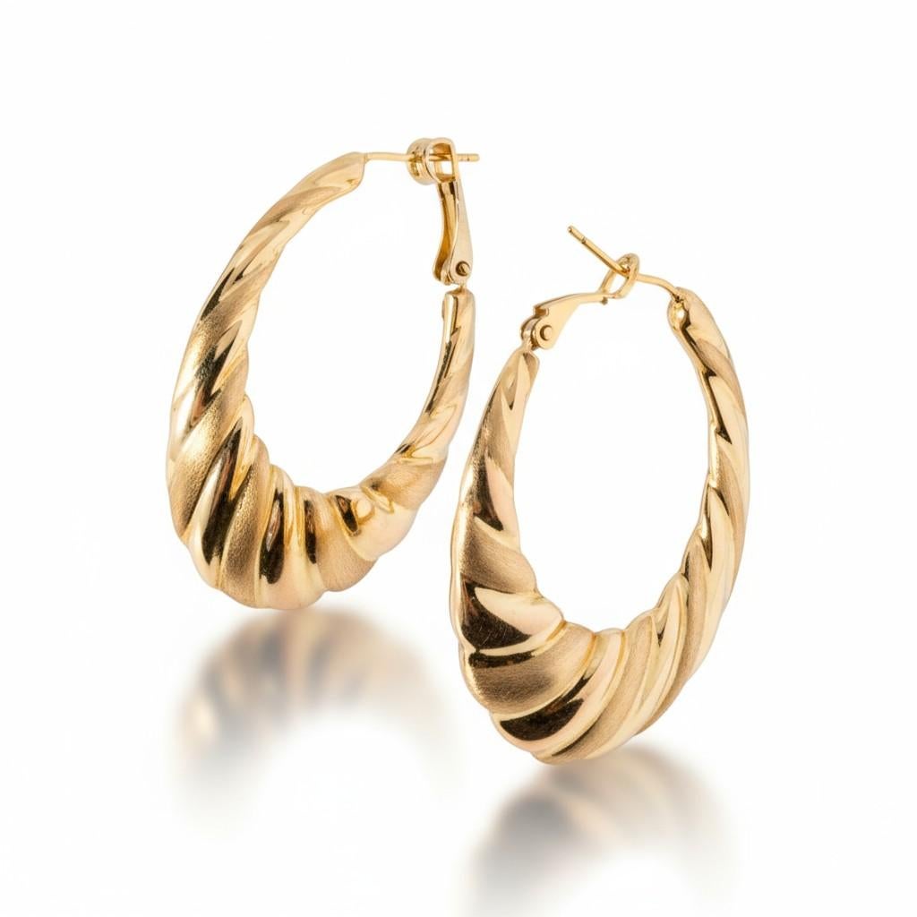 Boucles d'oreilles italiennes en or 14K festonnées attribuées à Bob Newhart d'une longueur de 1,5 pouce Pour femmes en vente