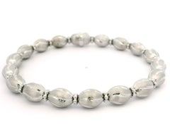 Italienisches 14k Weißgold 7" gebürstetes Finish mit poliertem Ovalperlen-Gliederarmband mit poliertem Schliff