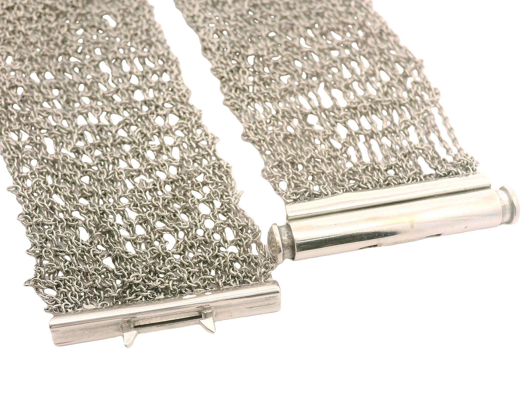 Bracelet italien en or blanc 14 carats en maille câble large avec fermoir à poussoir en vente 4