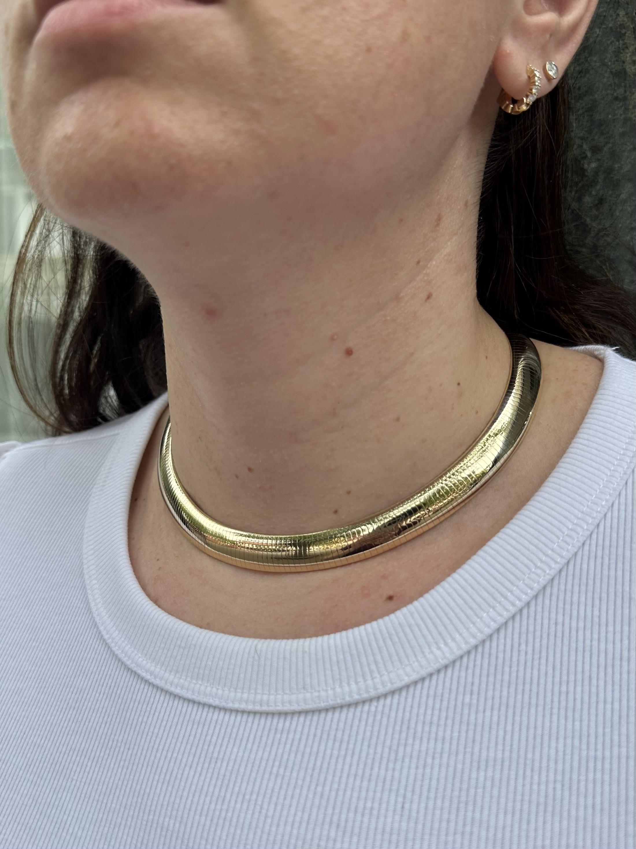 Italian 14k Yellow Gold 11.7mm Wide Heavy Domed 16