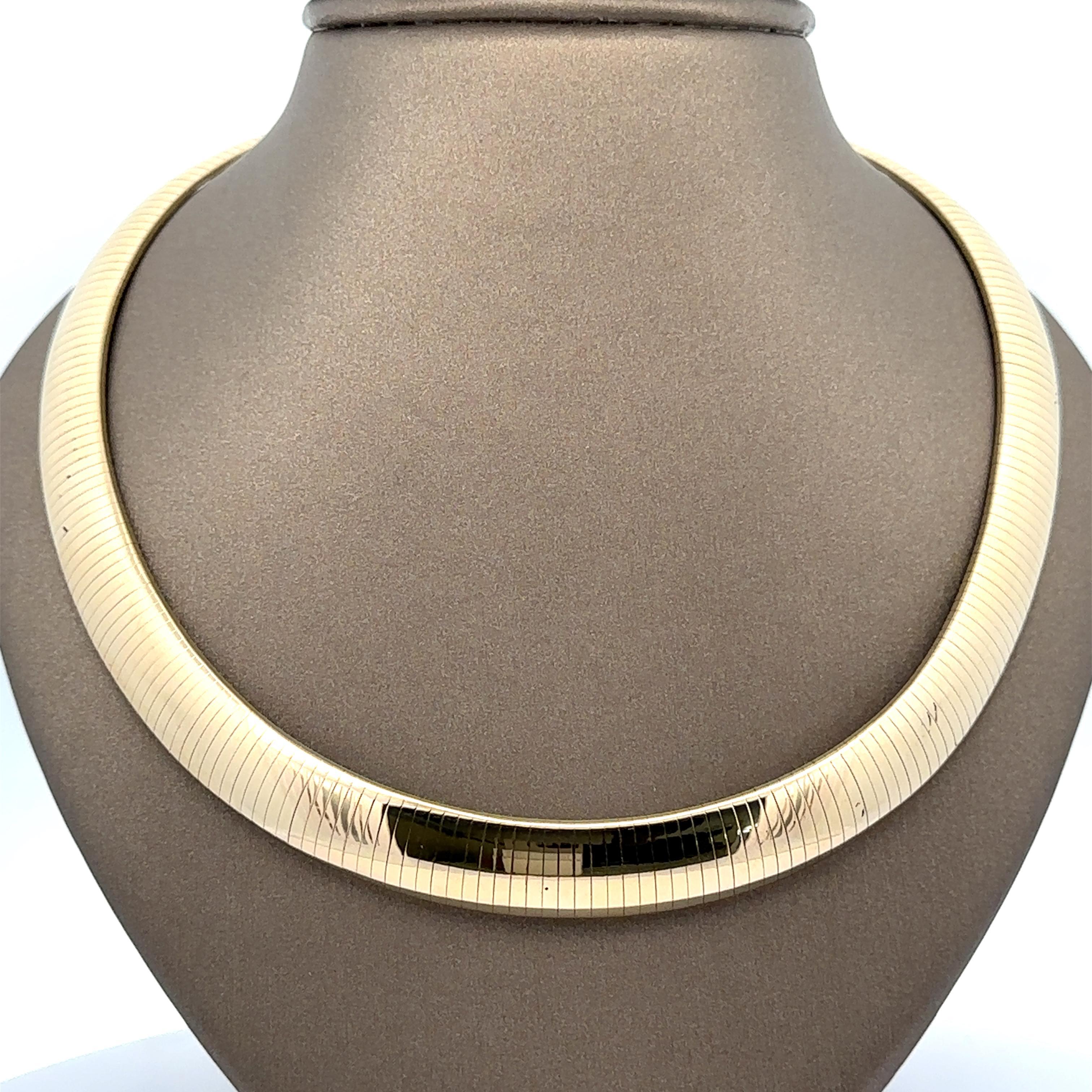 Italian 14k Yellow Gold 11.7mm Wide Heavy Domed 16
