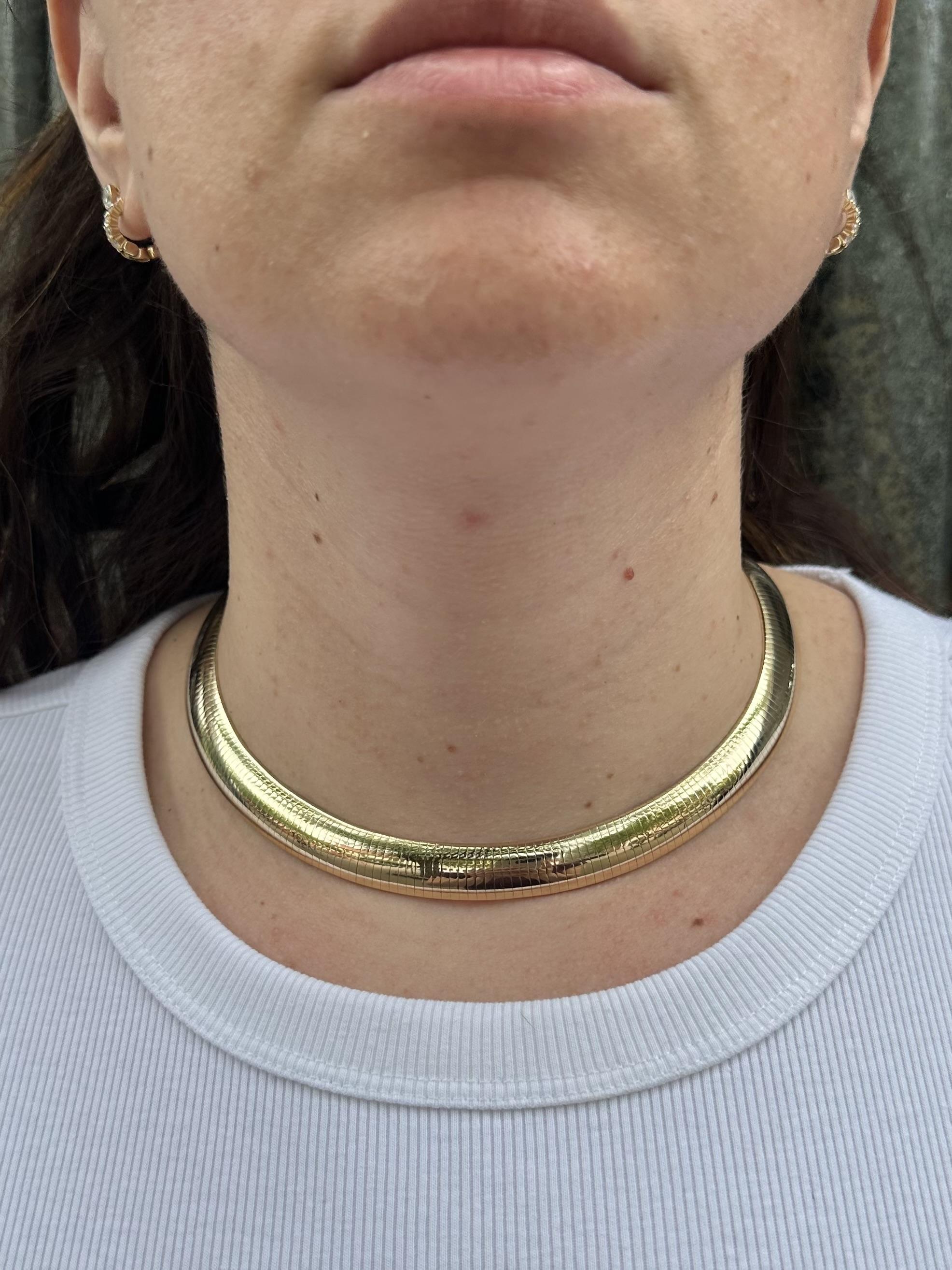 Italian 14k Yellow Gold 11.7mm Wide Heavy Domed 16