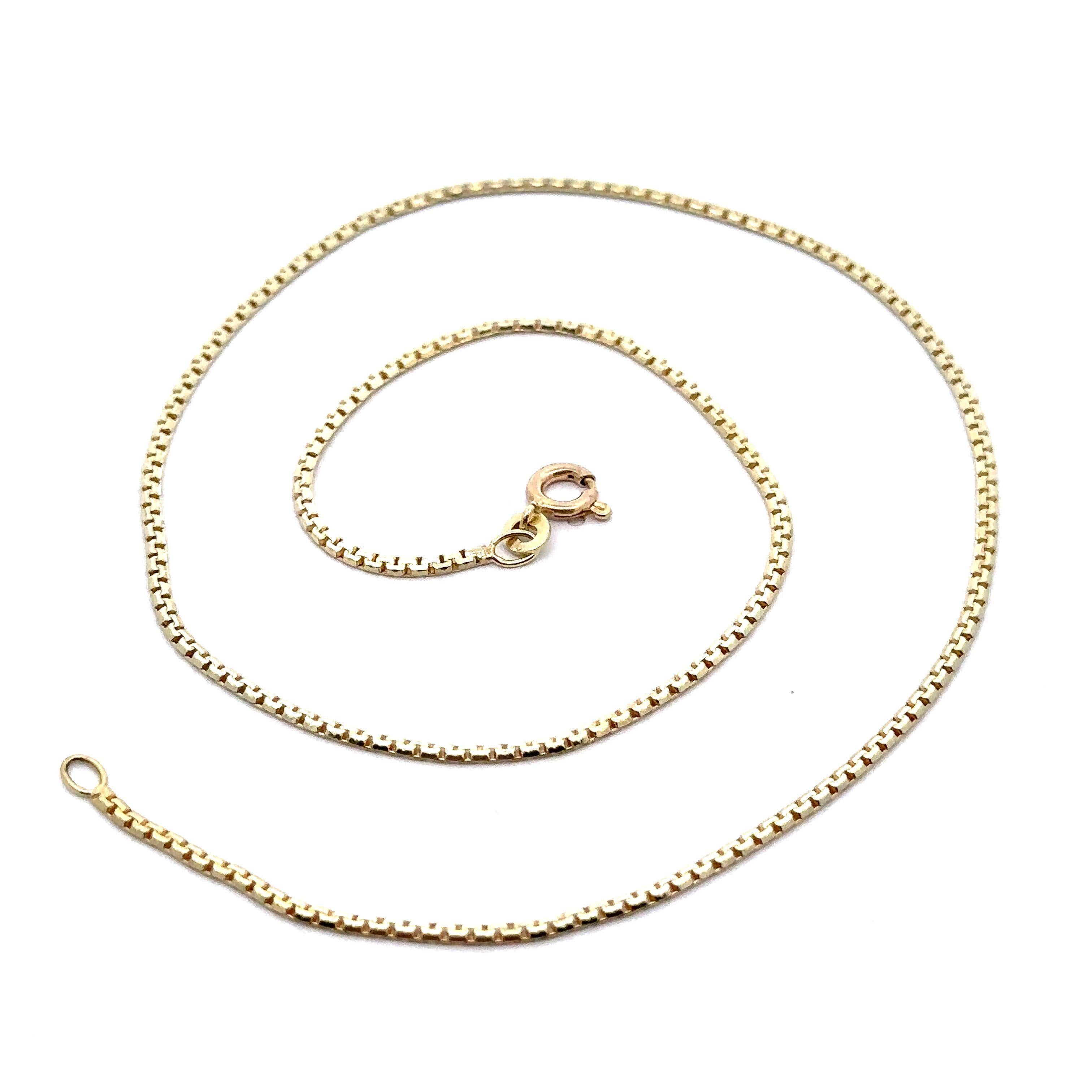 Chaîne collier italienne en or jaune 14 carats à maillons plats superposés de 15,5 pouces Excellent état - En vente à Montclair, NJ