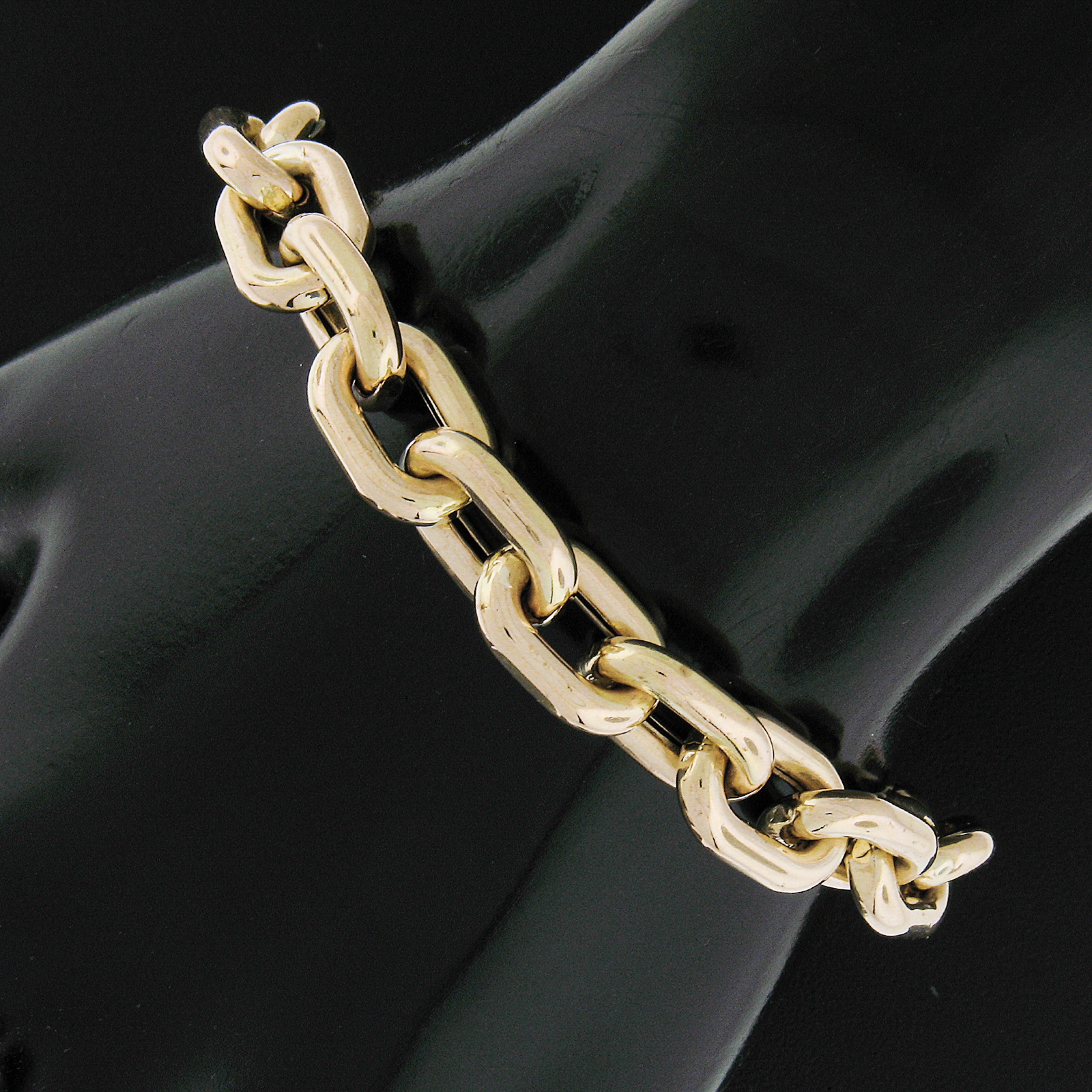 hollow bracelet design