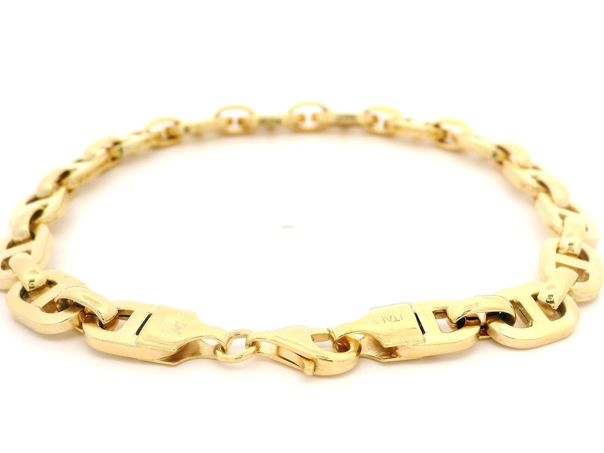 Italian 14k Yellow Gold Puffed Squared Mariner Polished Link Bracelet For Sale 1