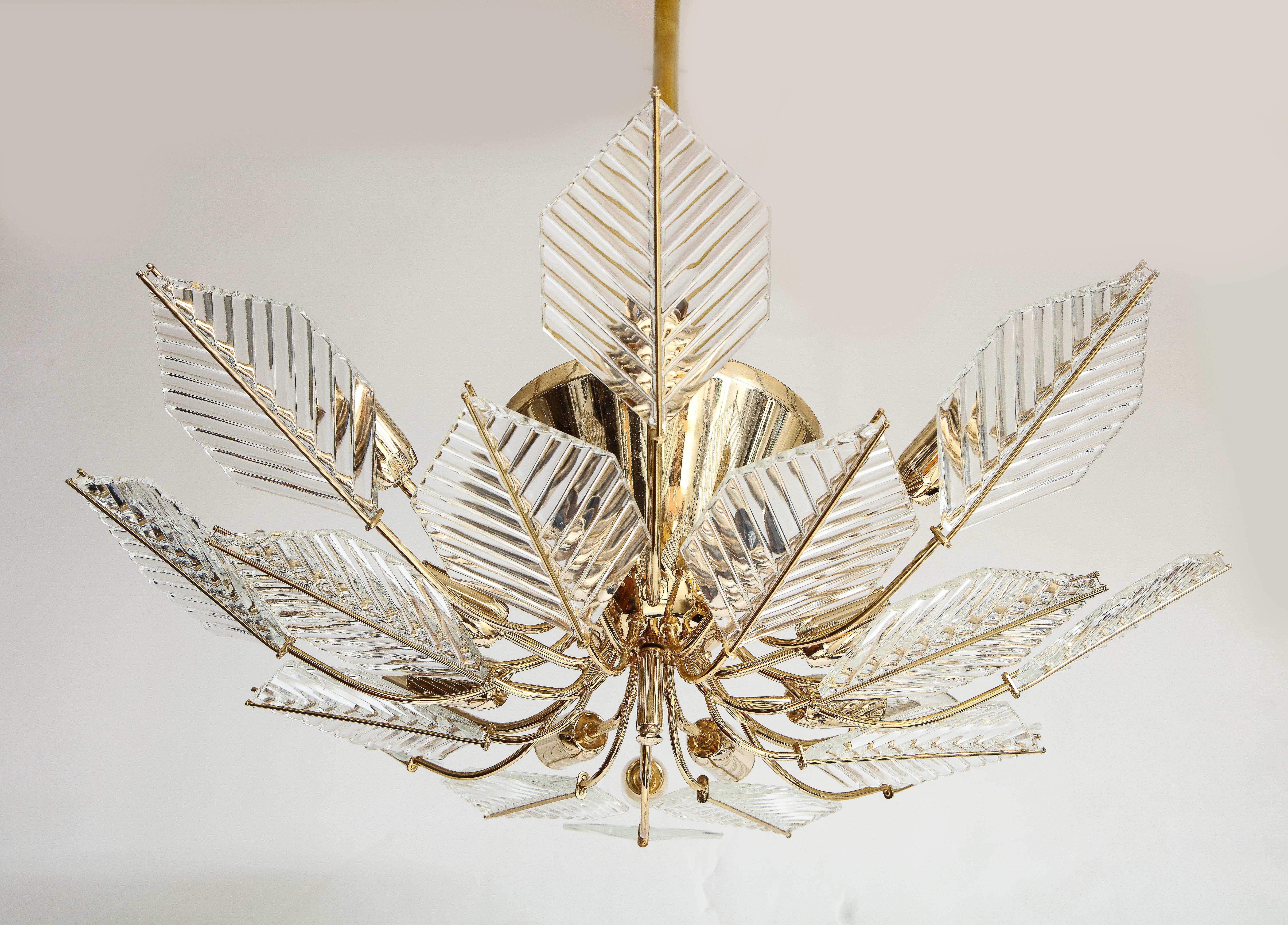 Italian 15 Light Glass Chandelier Decorated with Leaf Motif, La Murrina, 1970's For Sale 3
