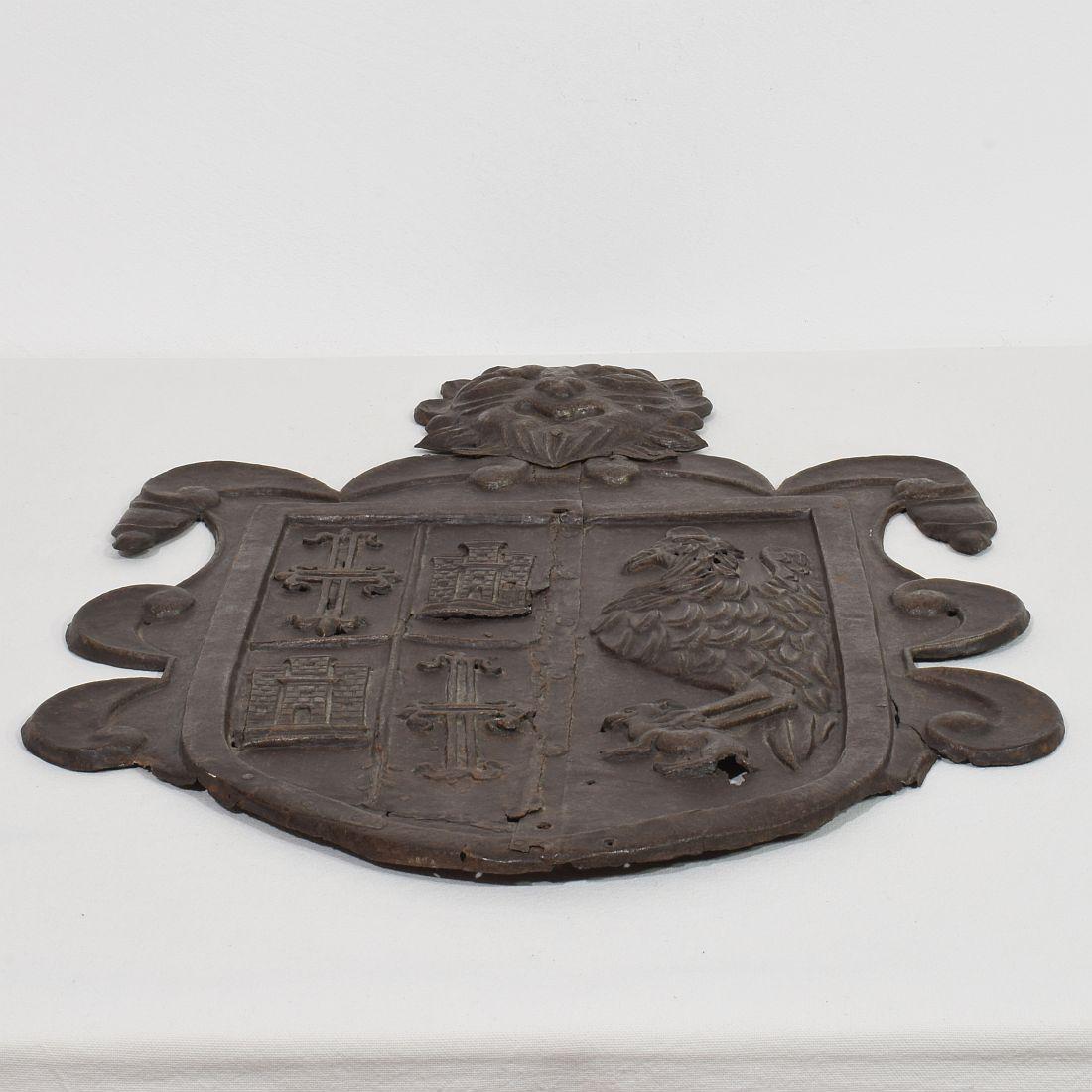 Italian 16th/ 17th Century Folk Art Forged  Iron Coat of Arms For Sale 16