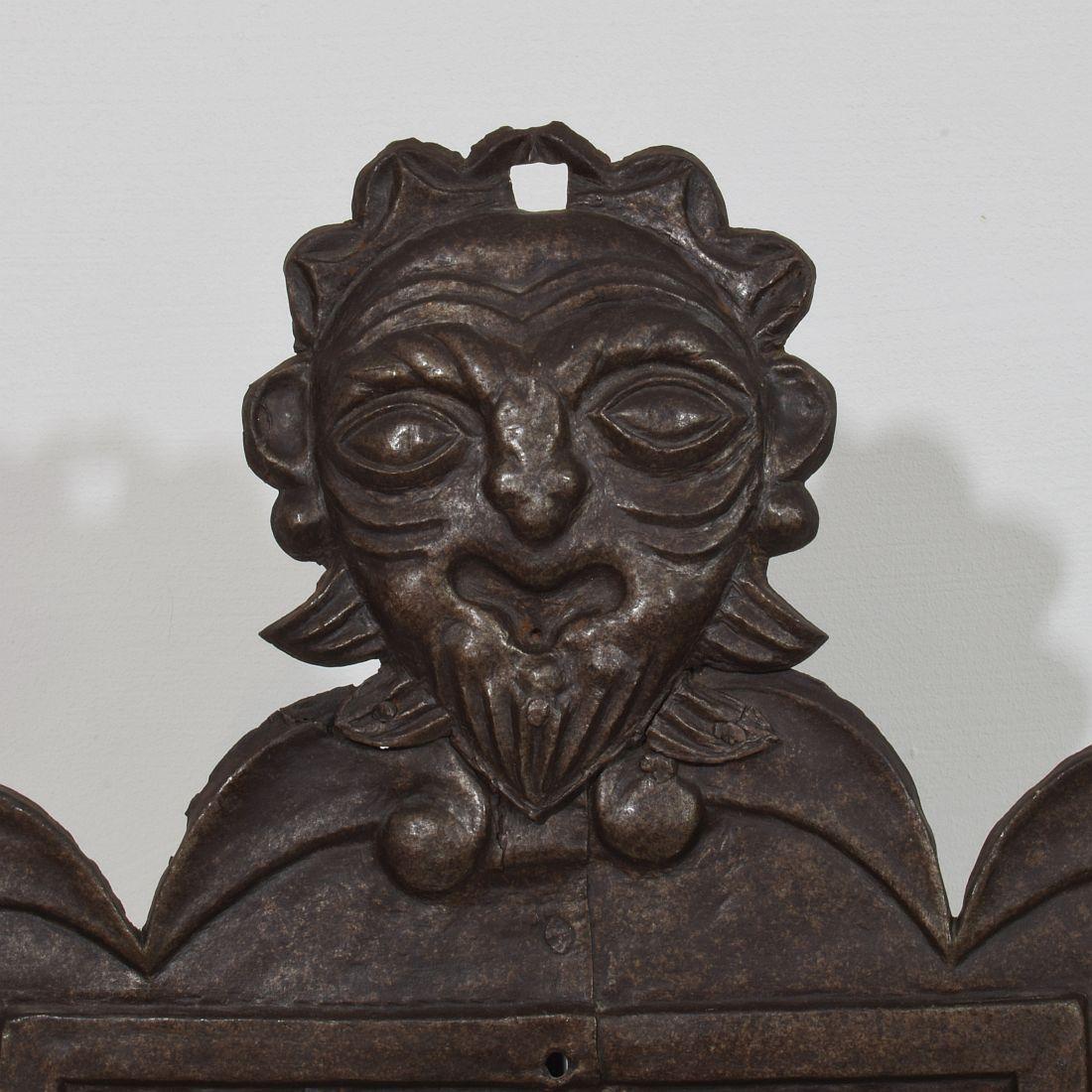Italian 16th/ 17th Century Folk Art Forged  Iron Coat of Arms For Sale 4
