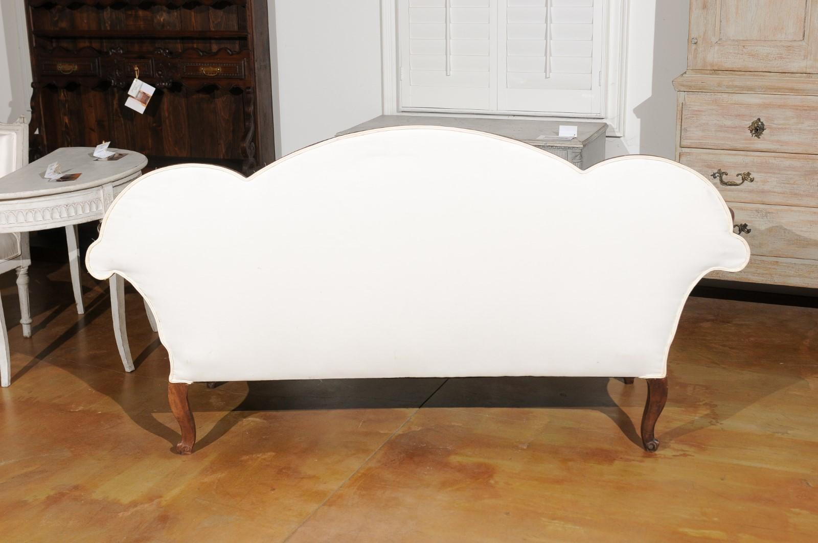 Italian 1750s Walnut Tripled Arched Sofa from Lombardy with New Upholstery 2