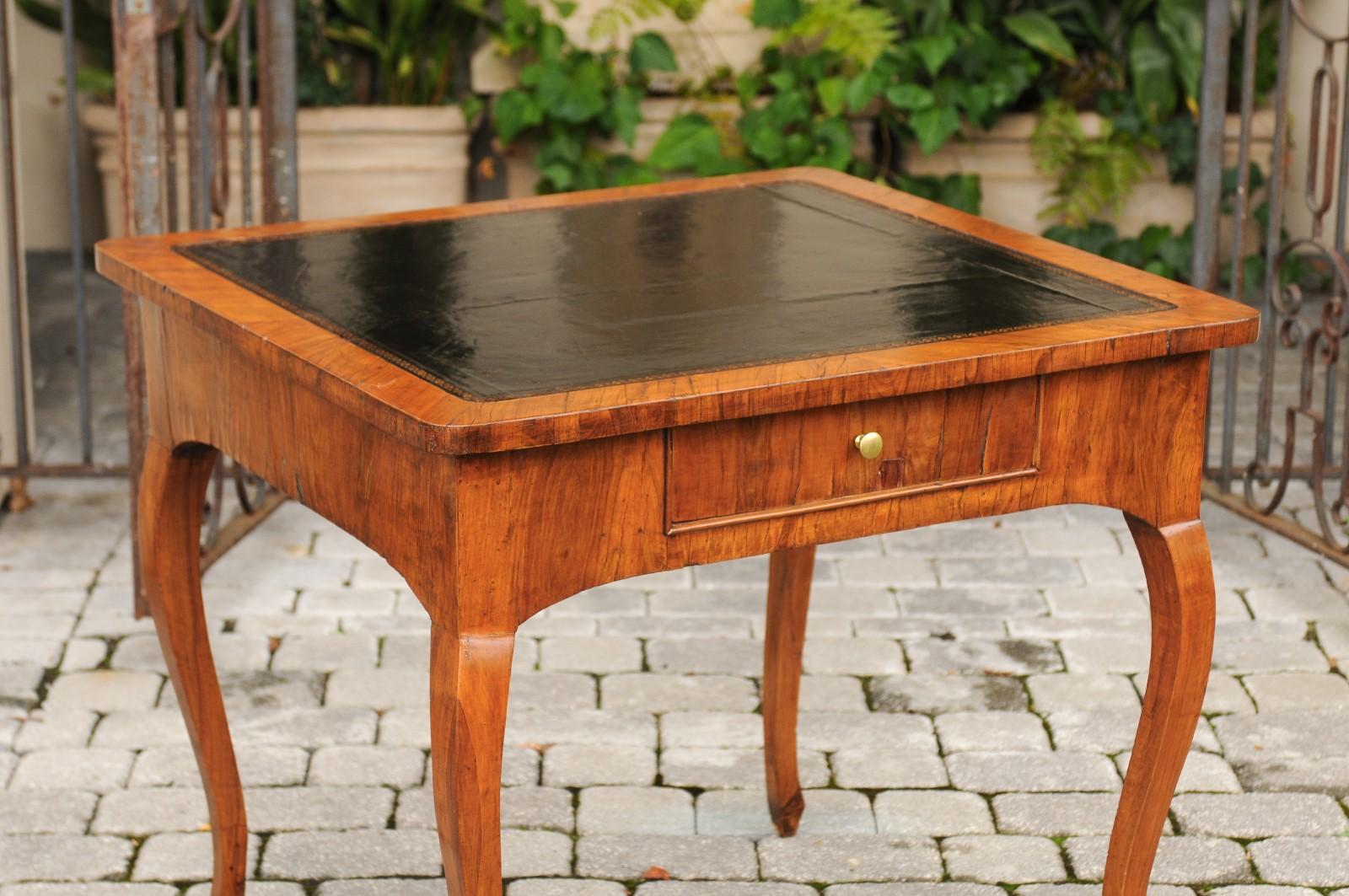18th Century Italian 1780s Walnut Veneered Game Table with Black Leather Top and Drawer For Sale