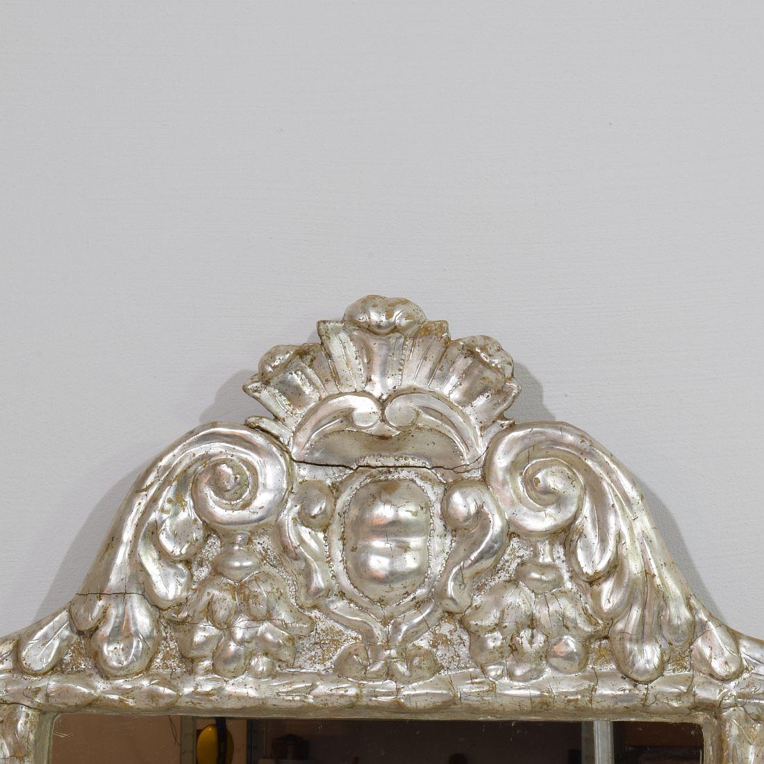 Silvered Italian 17th/ 18th Century Baroque Carved Wooden Silverleaf Mirror With Angels For Sale