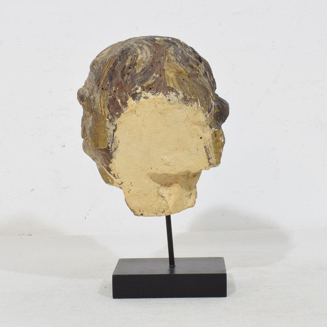 Intagliato a mano Italian 17th 18th Century Carved Giltwood Baroque Angel Head in vendita
