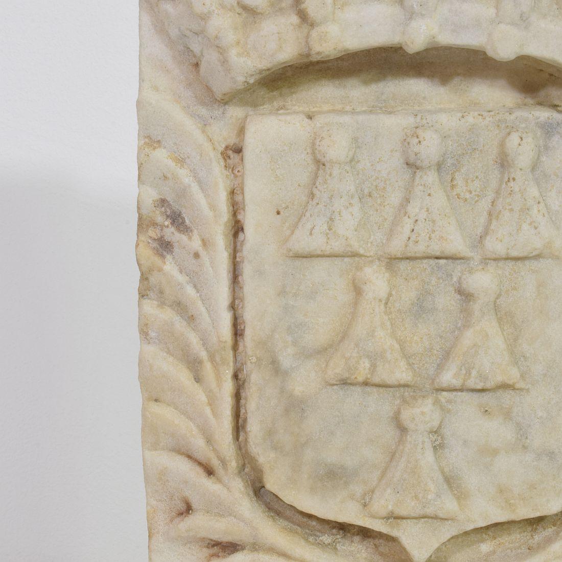 Italian 17th/ 18th Century White Marble Coat of Arms For Sale 9