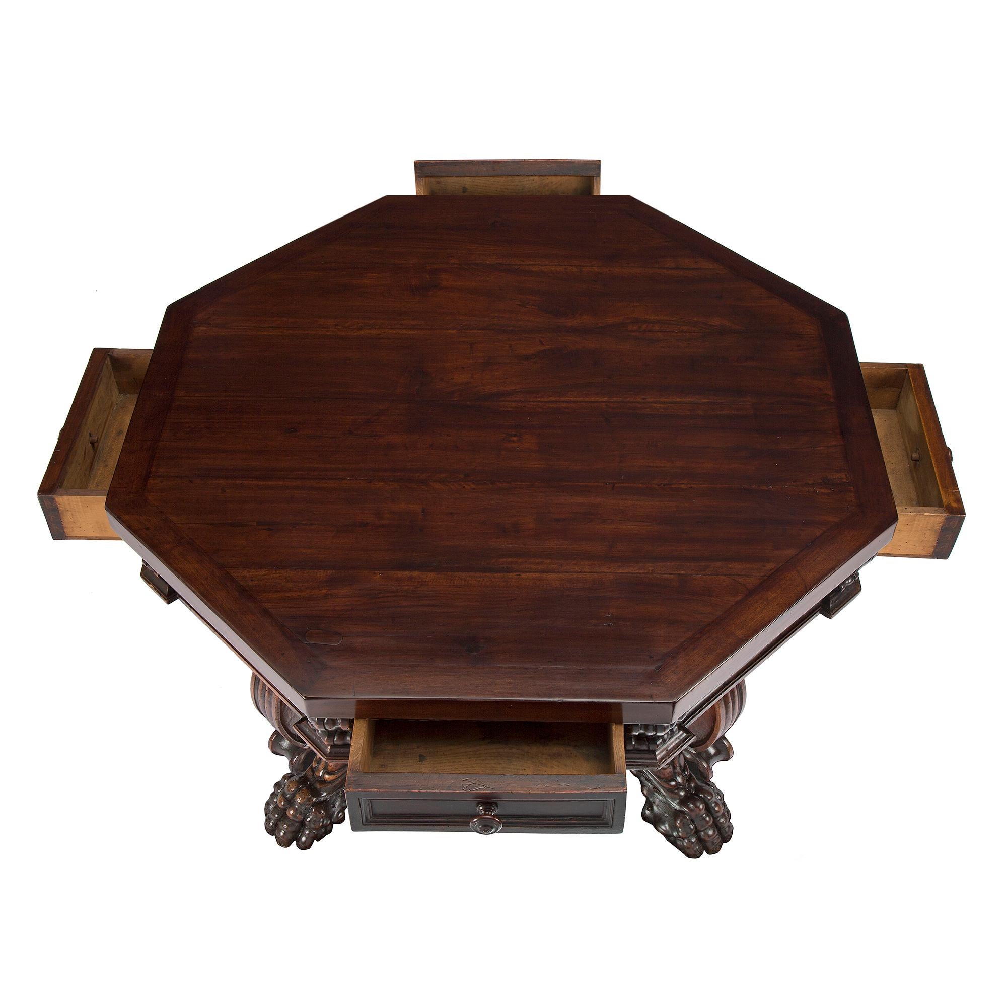 Italian 17th Century Baroque Period Solid Walnut Octagonal Center Table In Good Condition For Sale In West Palm Beach, FL