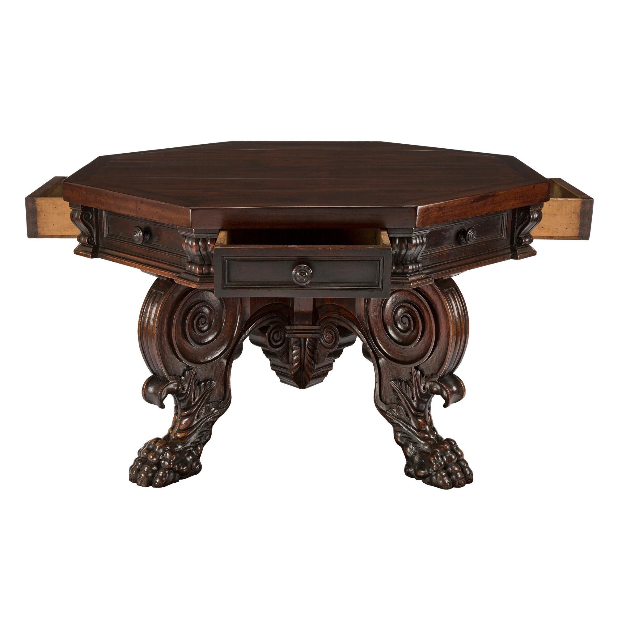 Italian 17th Century Baroque Period Solid Walnut Octagonal Center Table For Sale 1