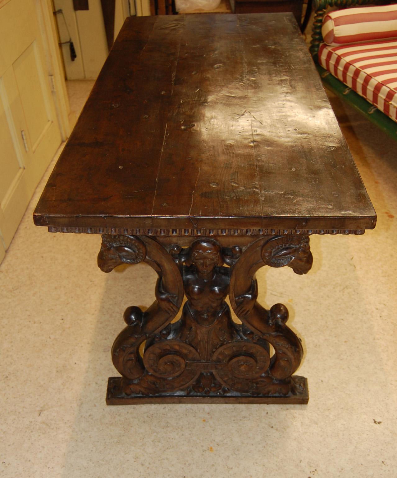 Italian 17th Century Carved Walnut Center Table Figural and Rams Head Carving In Good Condition In Wells, ME