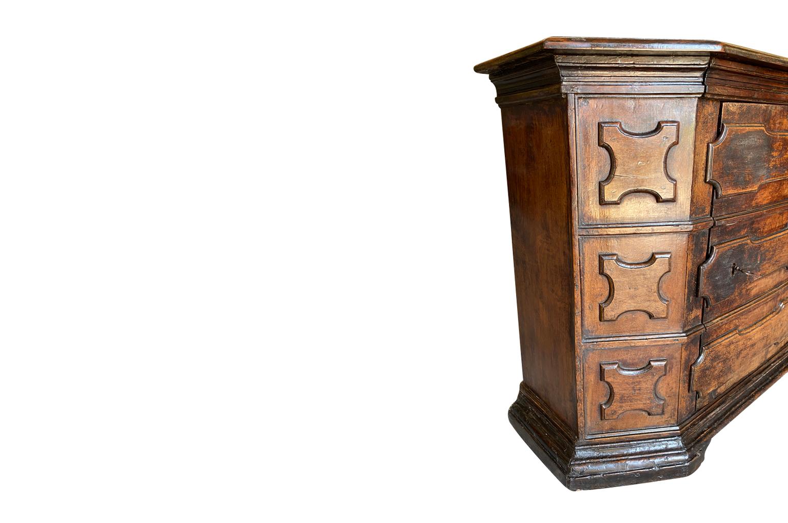 Italian 17th Century Commode A Portes For Sale 3