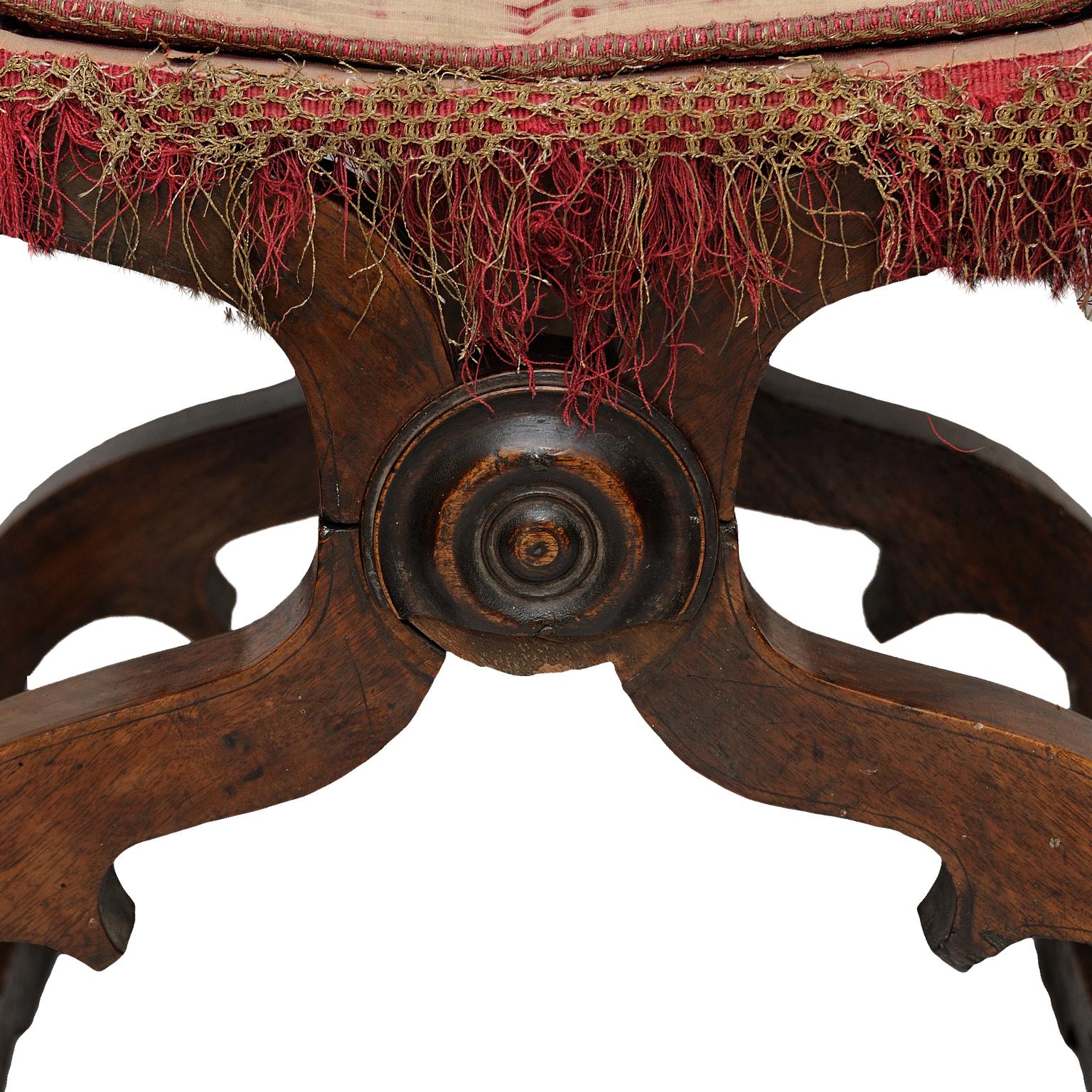 Oak Italian 17th Century Folding Savonarola Chair, ​circa 1650-1680 For Sale