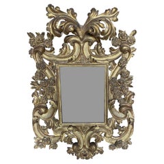 Miiror in legno dorato italiano del XVII secolo