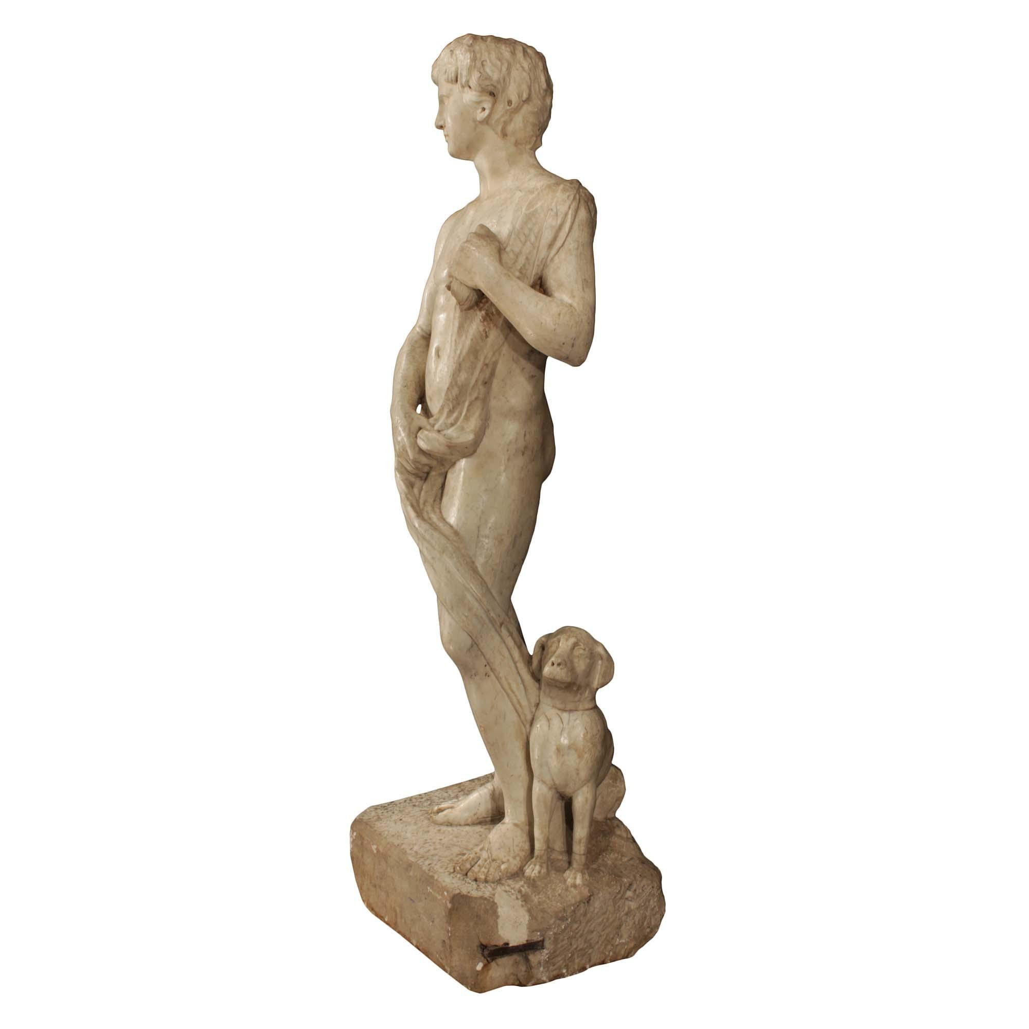 XVIIIe siècle et antérieur Statue italienne du 17ème siècle en marbre blanc de Carrare d'époque Louis XIV en vente