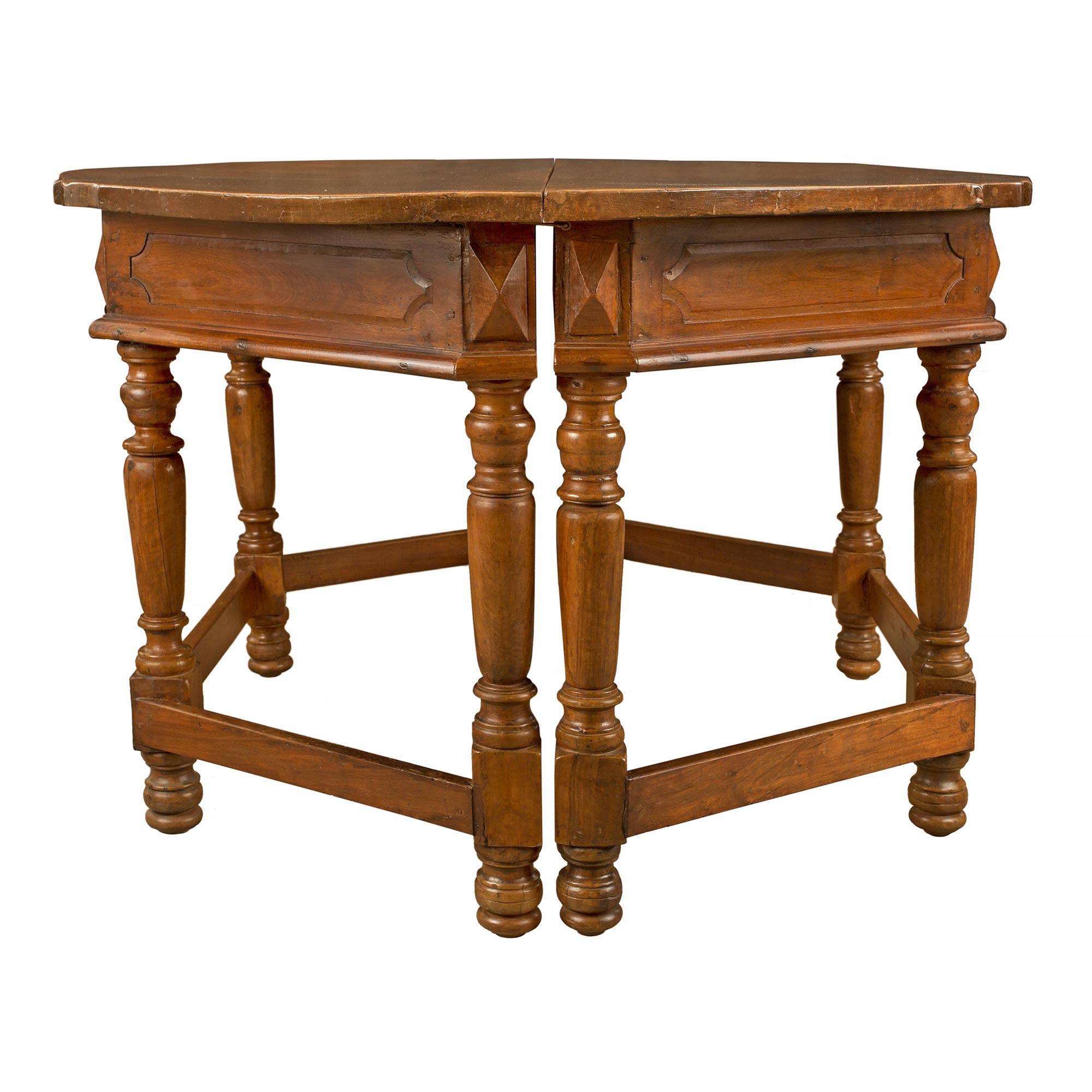 Italian 17th Century Louis XVI Period Walnut Consoles/Center Table For Sale 2