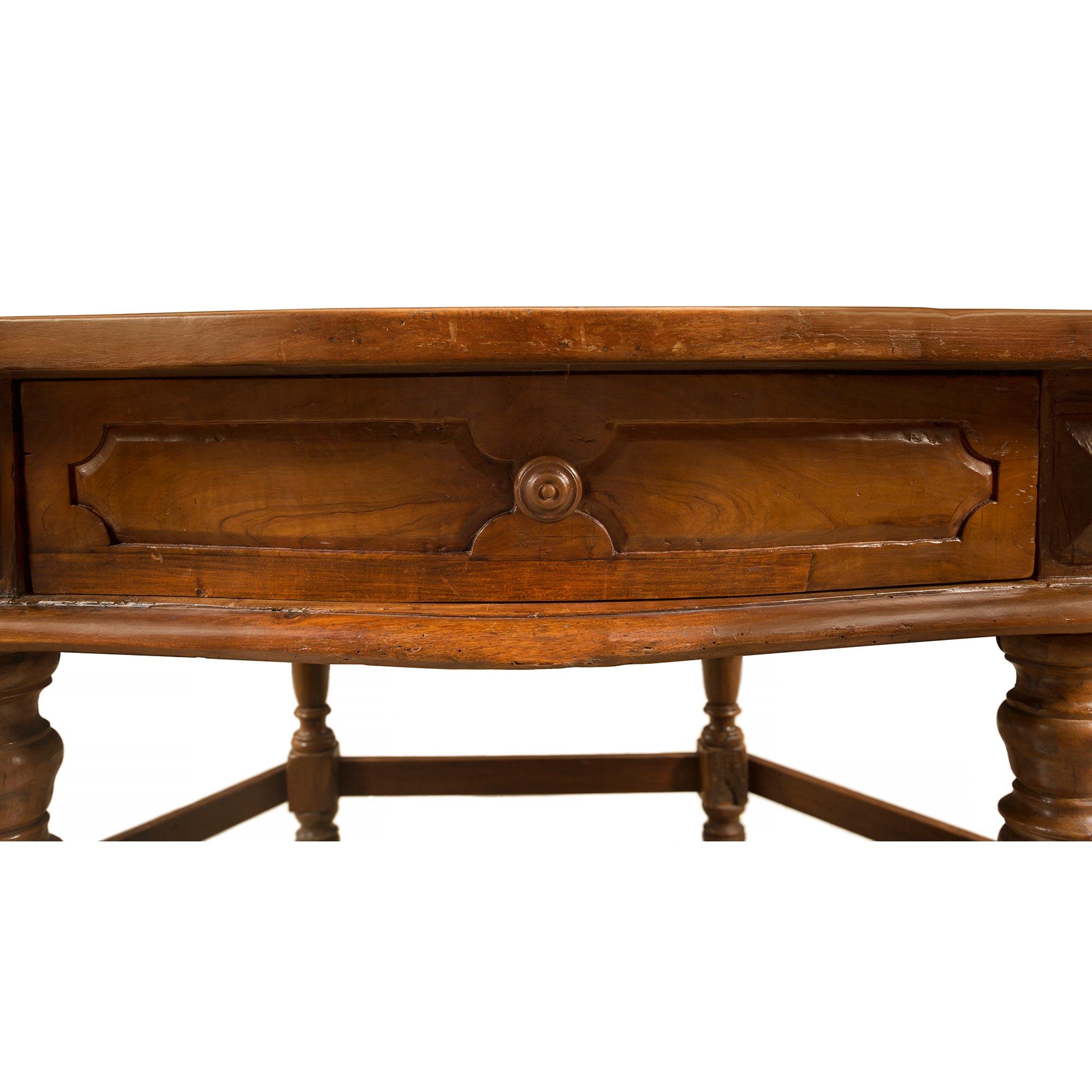 Italian 17th Century Louis XVI Period Walnut Consoles/Center Table For Sale 3
