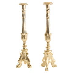 Italian 17th Century Pair Decorative Torchères Hand-Carved Walnut Giltwood