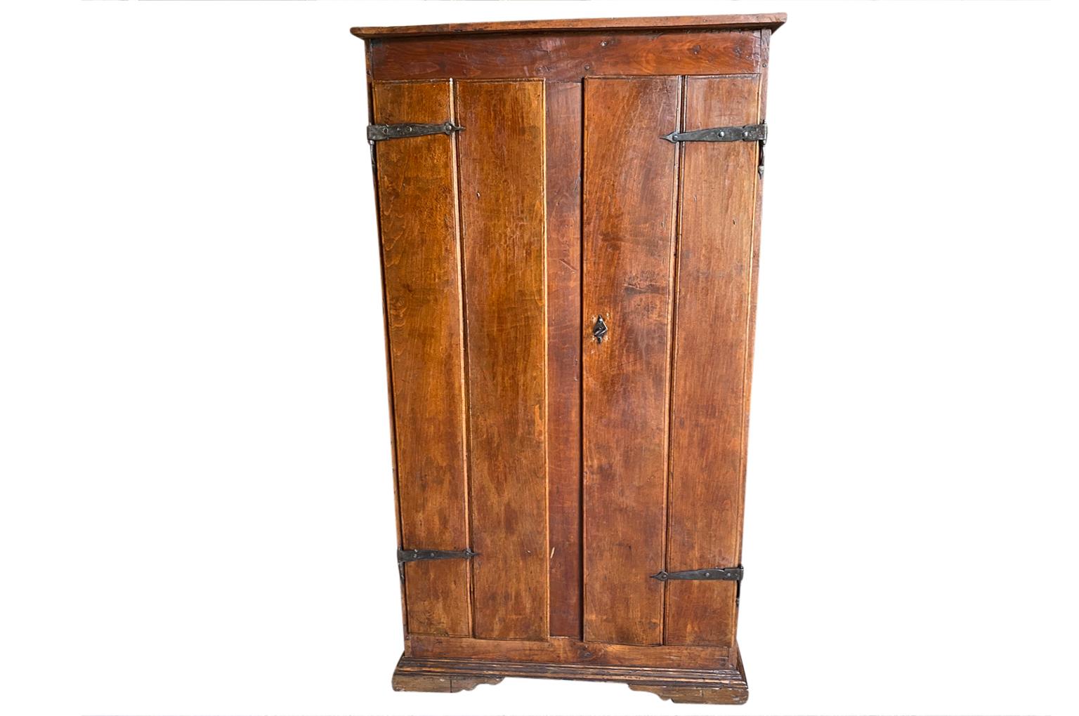 Chestnut Italian 17th Century Primitive Armoire For Sale