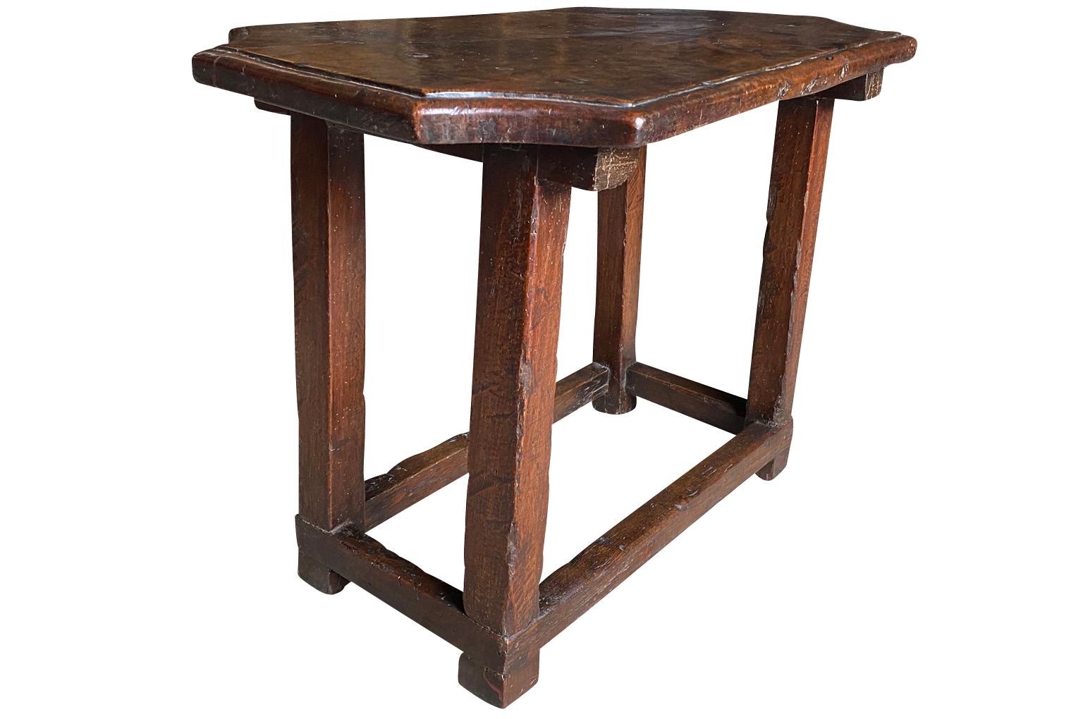 Italian 17th Century Side Table In Good Condition In Atlanta, GA