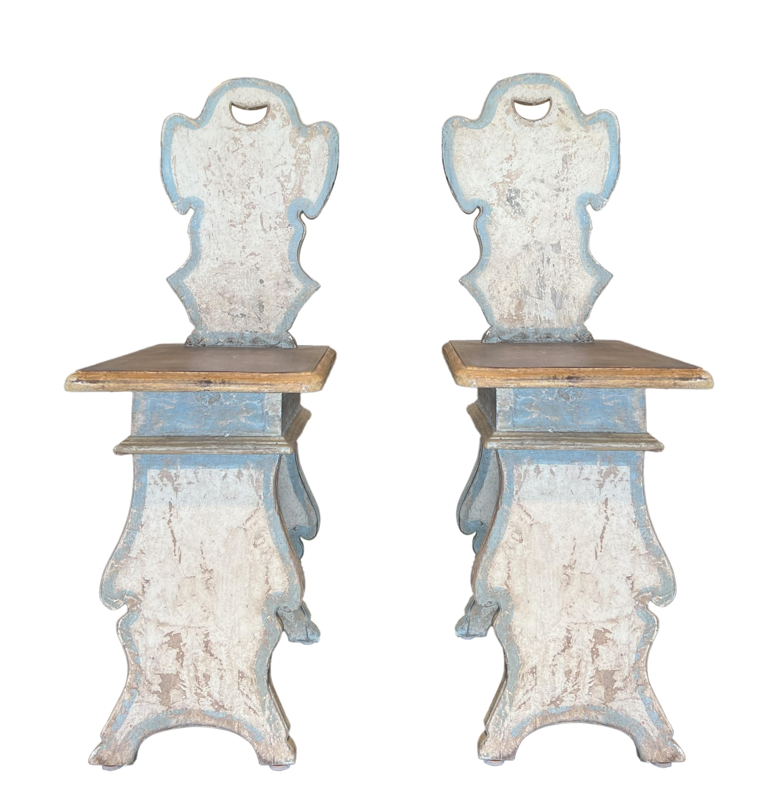 Hand-Crafted Italian 17th Century Style Pair of Tuscan 