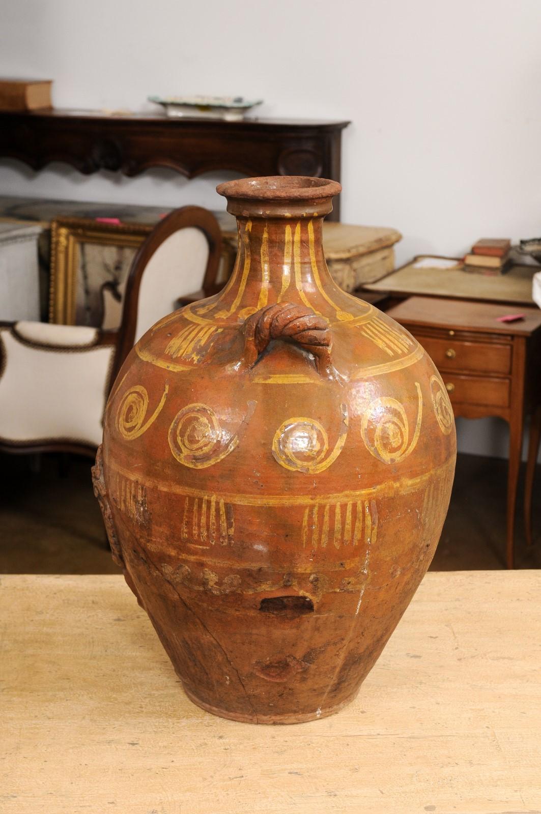 Italian 17th Century Terracotta Olive Oil Jar with Yellow Glazed Spiraling Décor For Sale 6