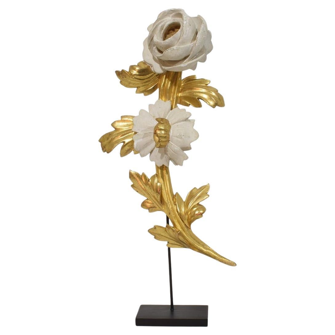 Italian 18/19th Century Hand Carved Giltwood Floral Ornament