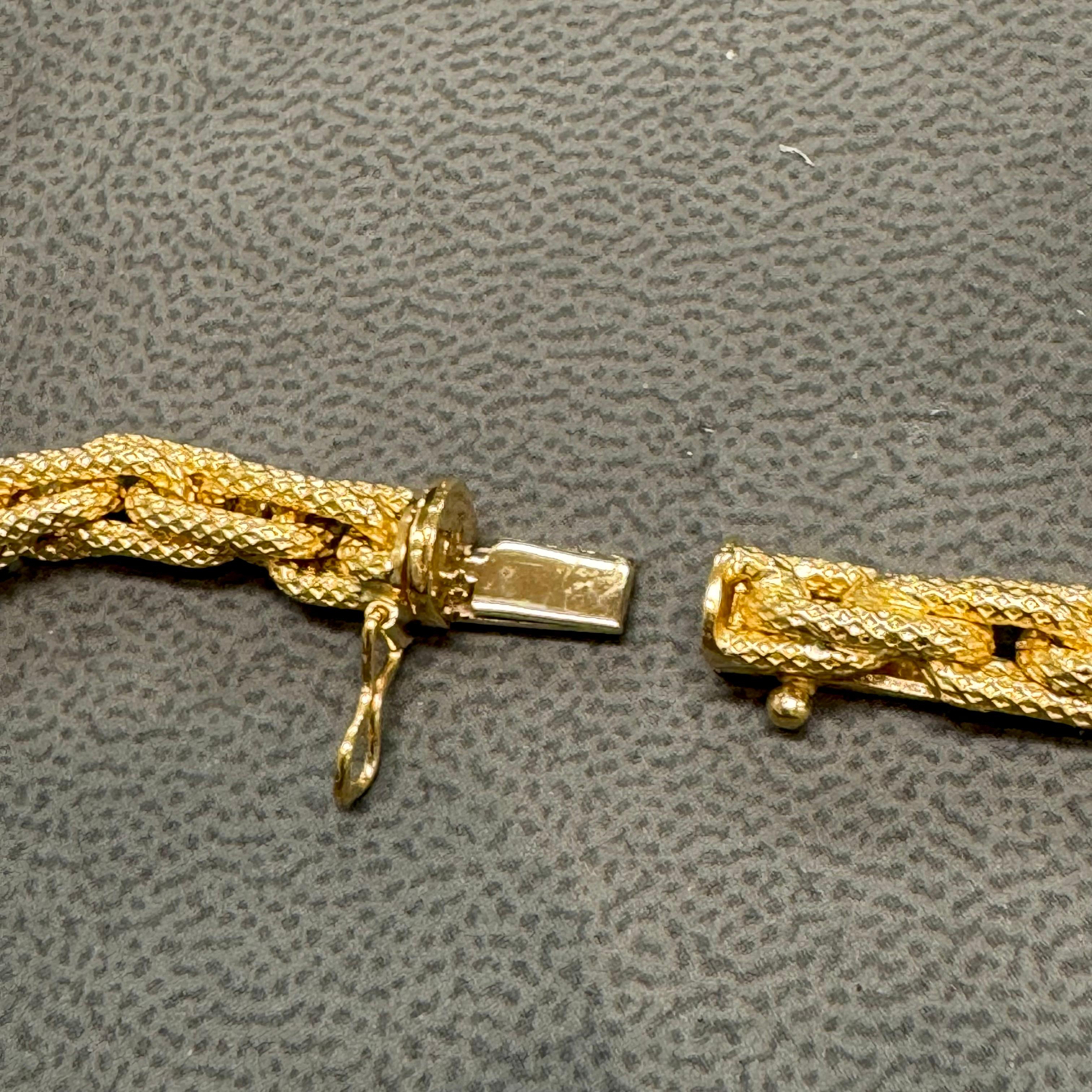 Artigiano Collana italiana in oro 18 carati con catena lunga in corda fantasia in vendita
