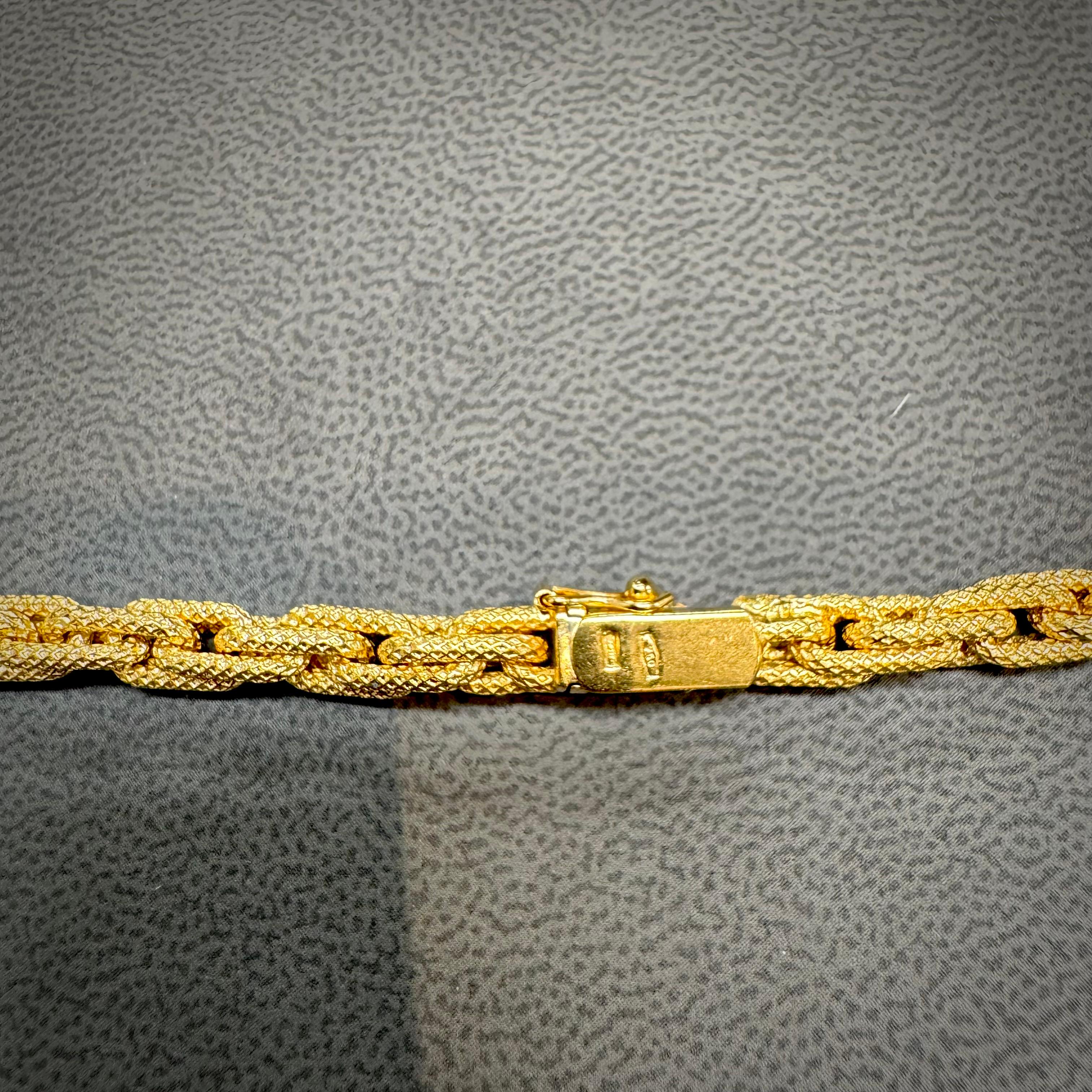 Collana italiana in oro 18 carati con catena lunga in corda fantasia in vendita 1
