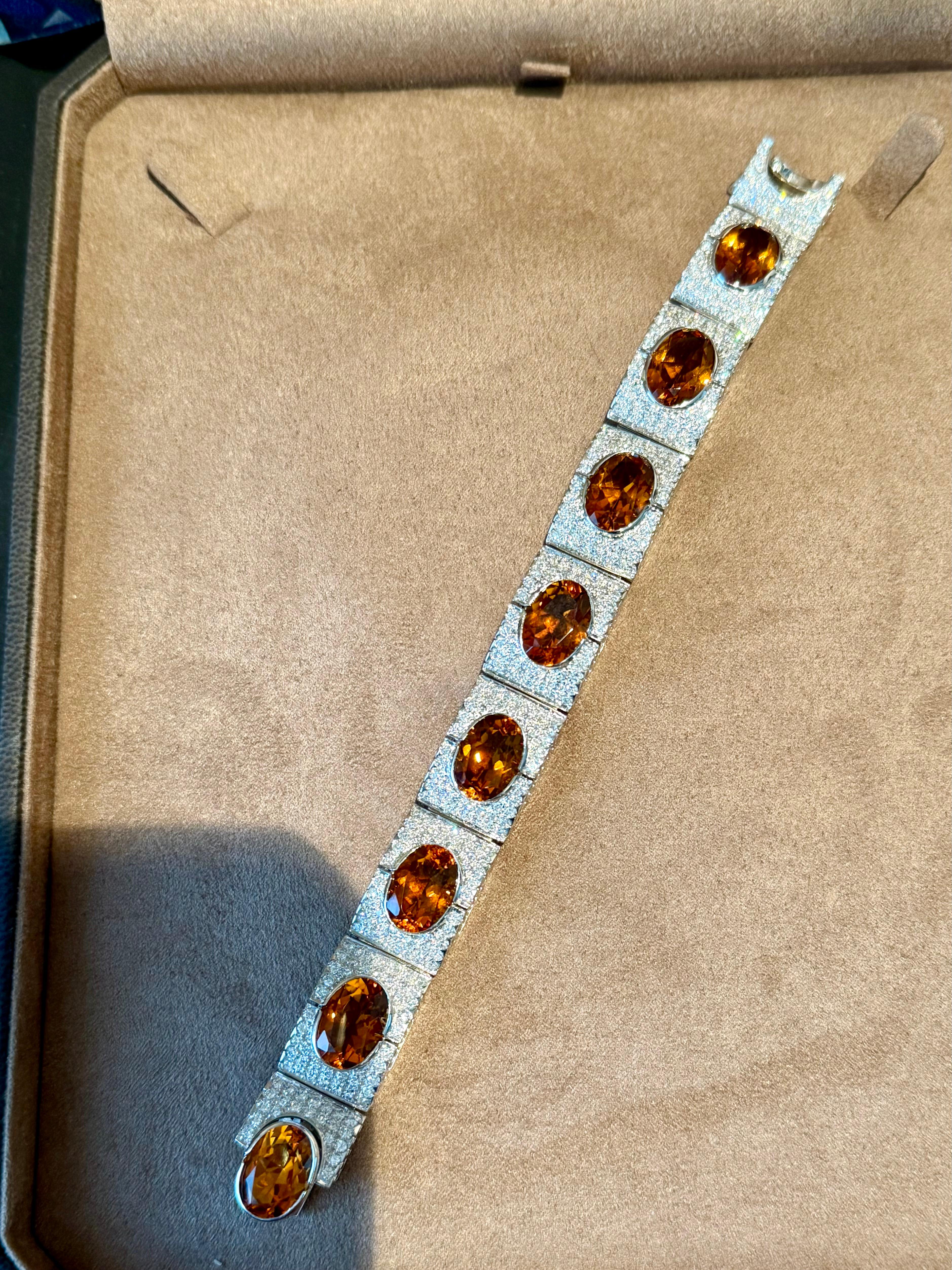 Italian 18 K white Gold Bracelet Madeira Citrine and Diamonds For Sale 2