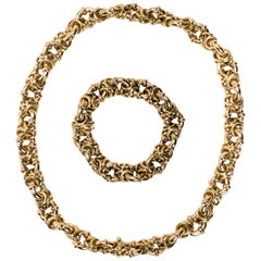 Italian 18 Karat Gold Intertwined Link Necklace with Detachable Bracelet