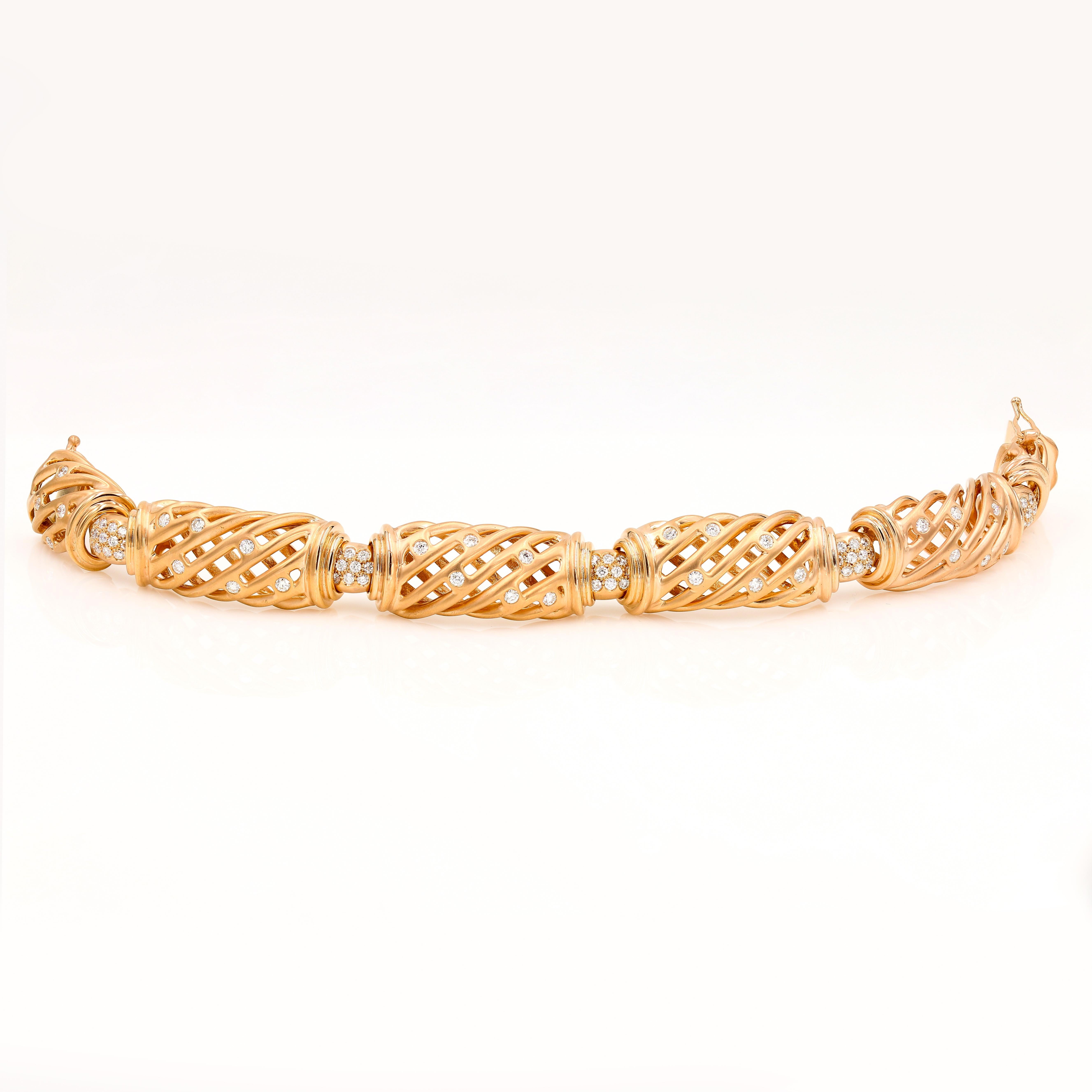 Italian 18 Karat Rose Gold Flexible Diamond Link Bracelet In New Condition In Chicago, IL