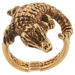 Italian 18 Karat Yellow Gold Alligator Textured Vintage Ring