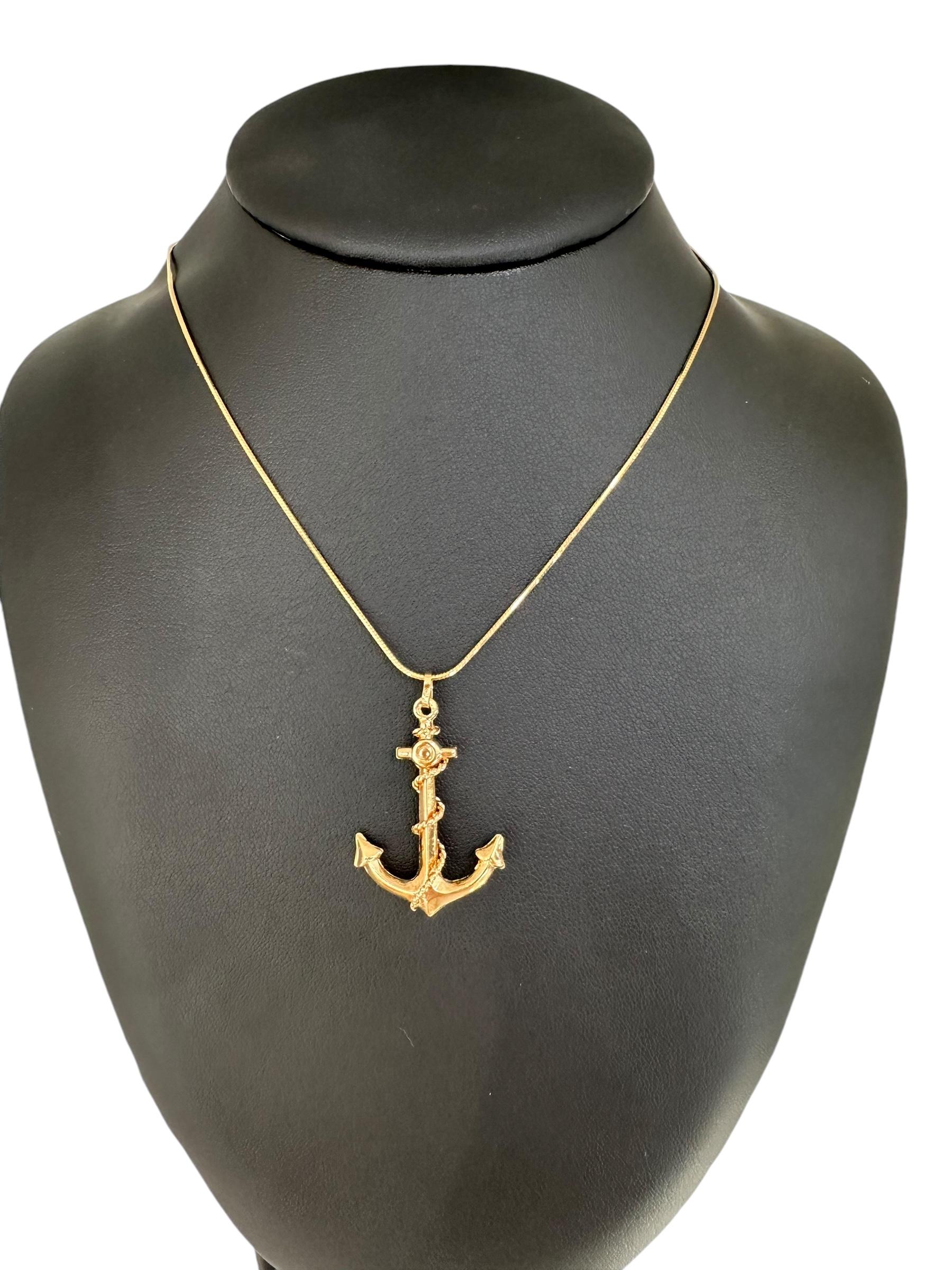 Moderne Pendentif en forme d'ancre en or jaune 18 carats italien en vente
