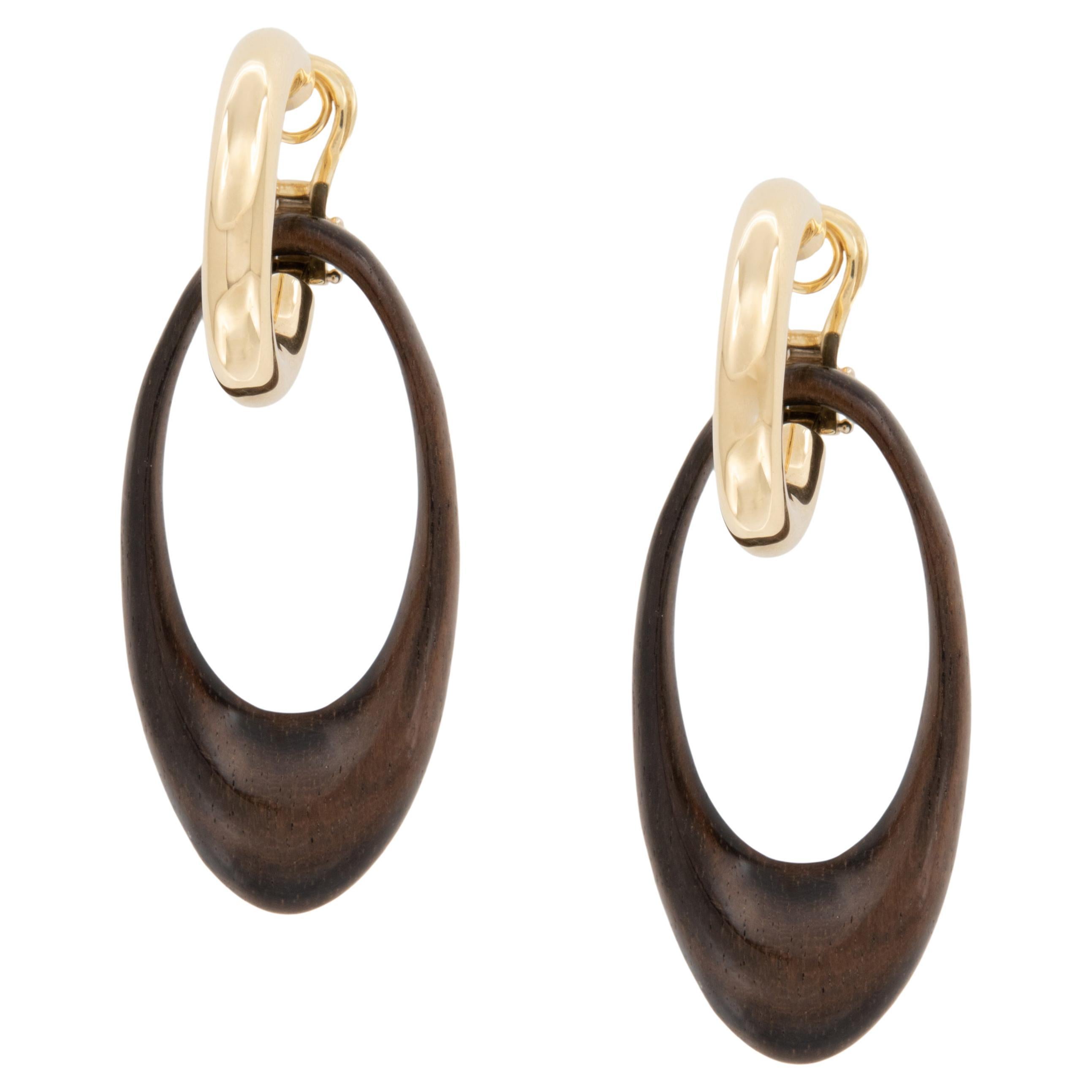 Italian 18 Karat Yellow Gold and Carved Rosewood Dangle Earrings For Sale