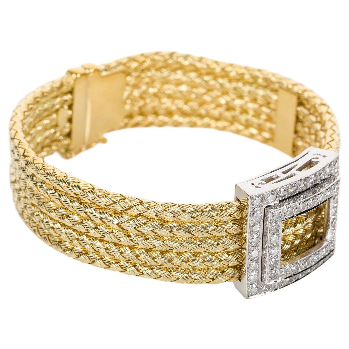 Italian 18 Karat Yellow Gold and Diamond Five-Strand Woven Bracelet In Good Condition For Sale In QLD , AU