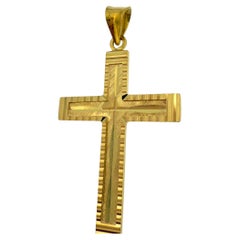 Italian 18 karat Yellow Gold Cross