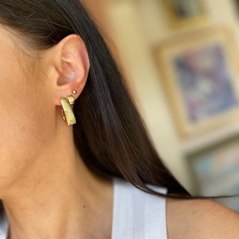 j hoop earrings gold