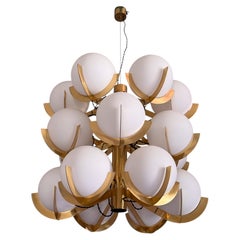 Italian 18 lights Sputnik chandelier in brass and opaline glass by Fotone Design
