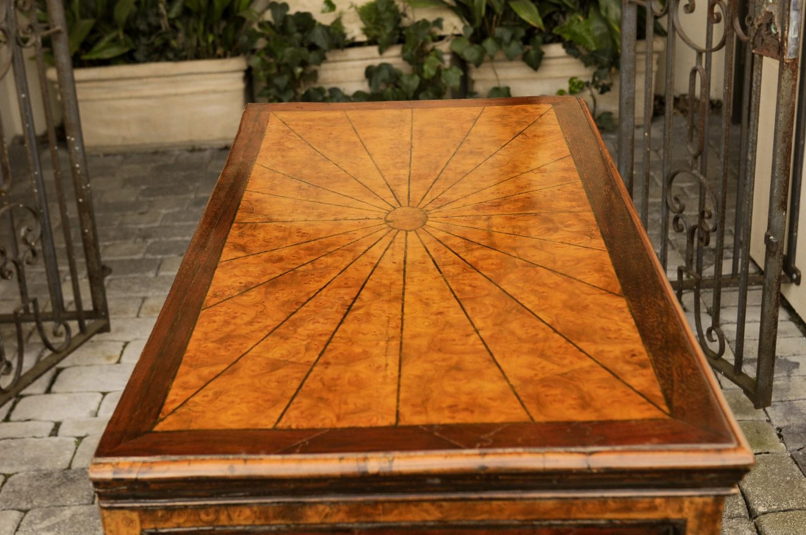 Italian 1800s Burl Wood Three-Drawer Commode with Radiating Veneer and Fluting 6