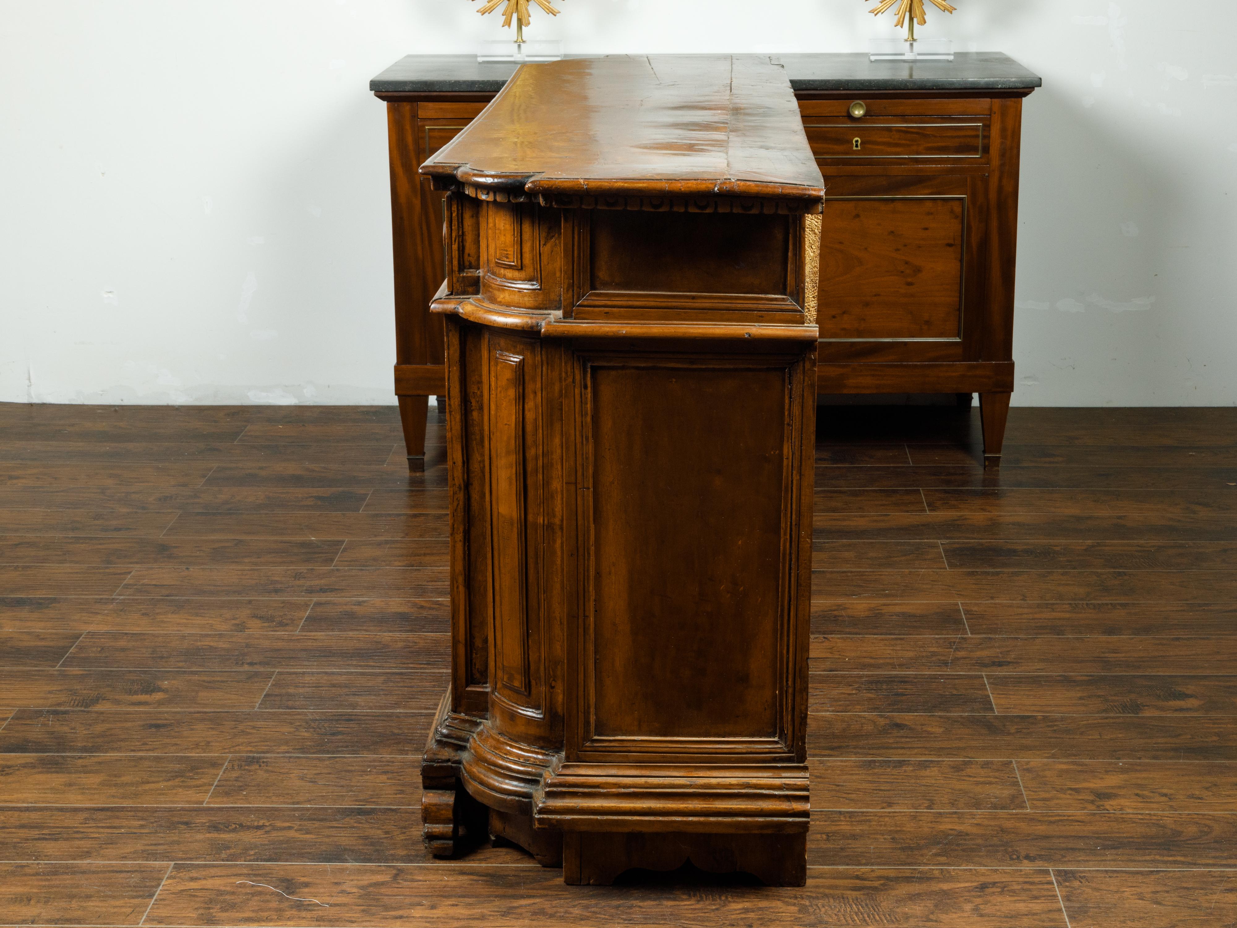 Italian 1800s Walnut Credenza with Drawers, Doors, Inlay and Foliage Carved Feet For Sale 4