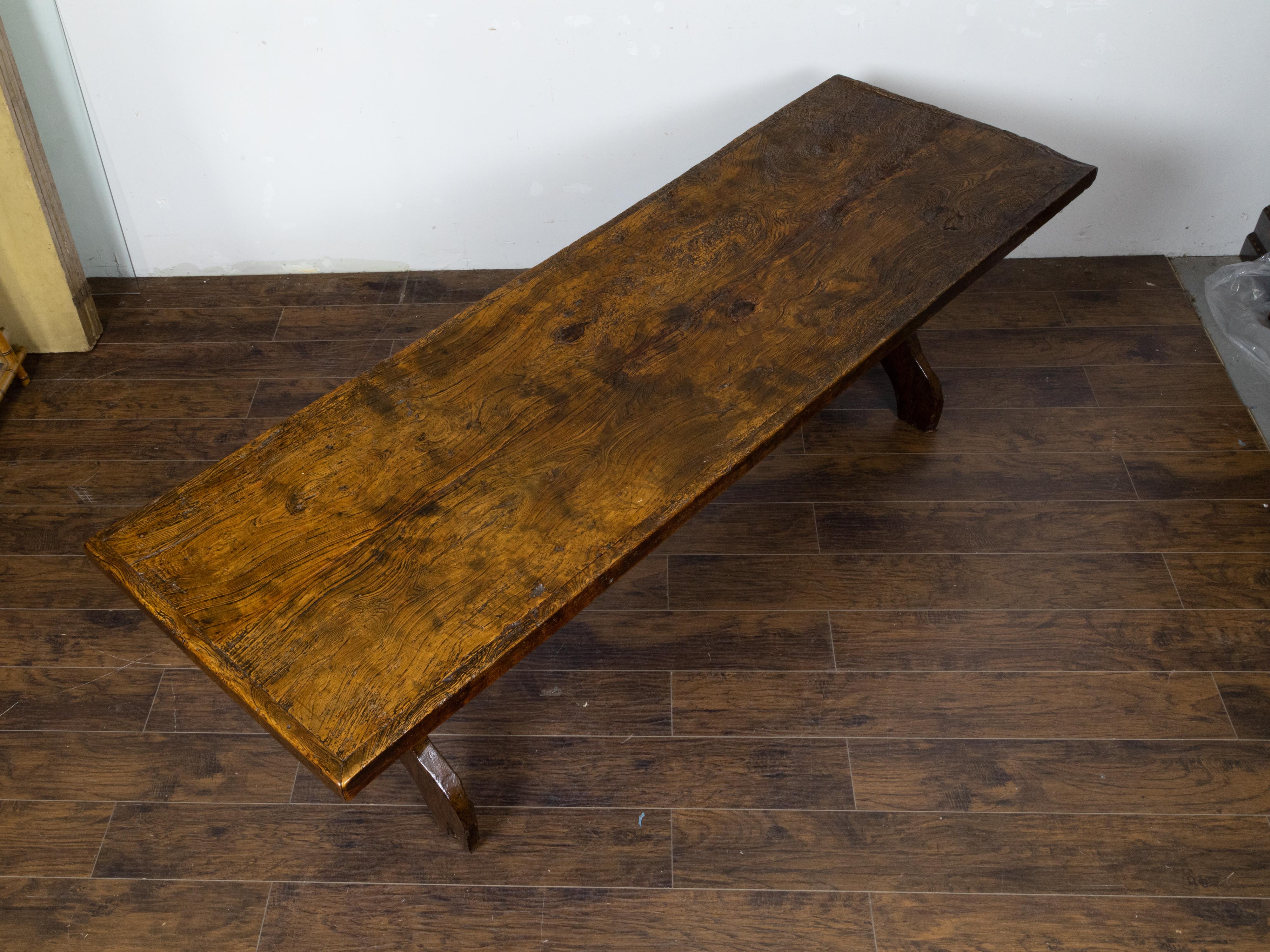 Italian 1800s Walnut Farm Table with Carved Legs, Stretcher and Weathered Patina For Sale 5