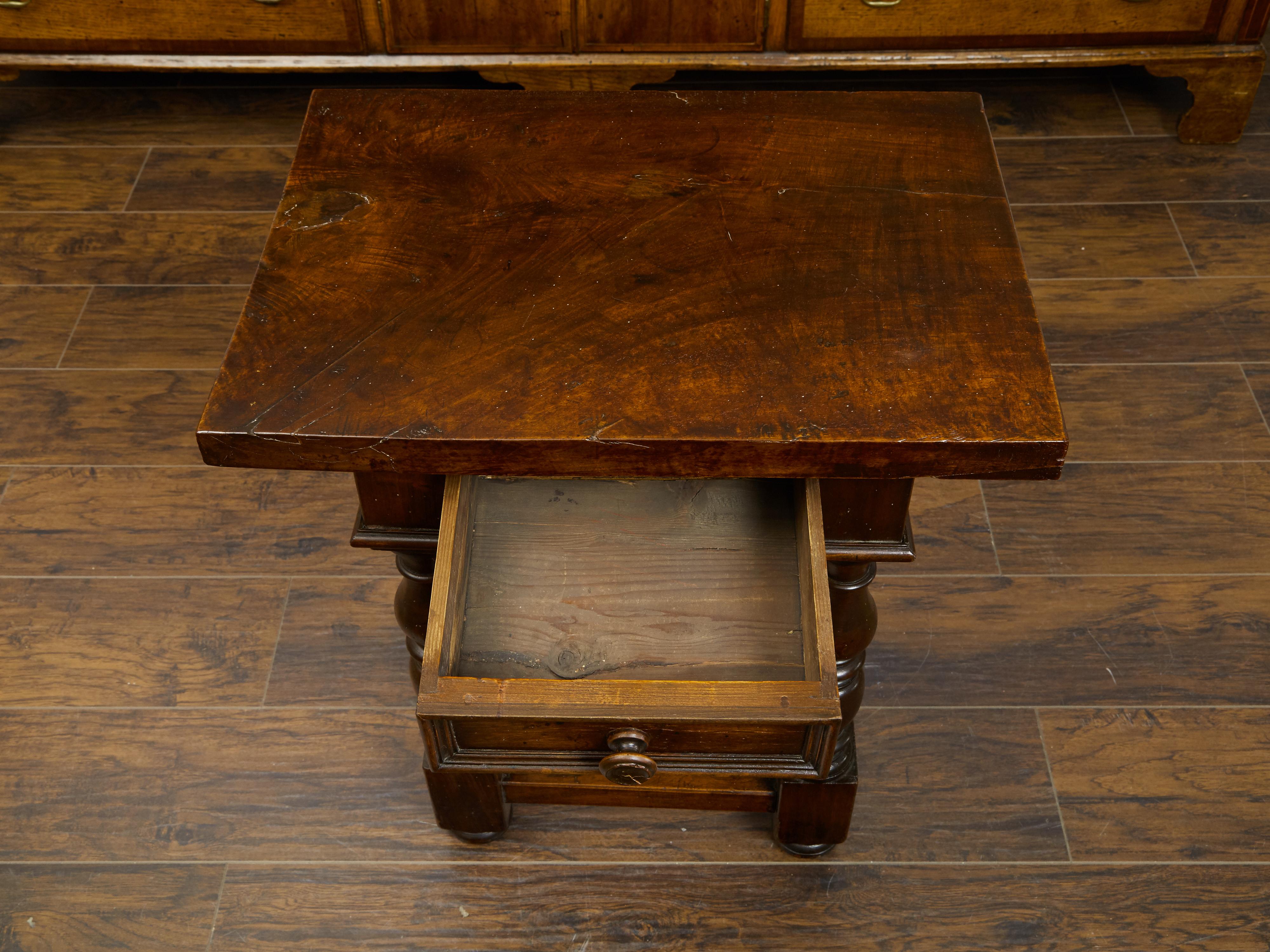 19th Century Italian 1800s Walnut Side Table with Single Drawer, Turned Legs and Stretchers