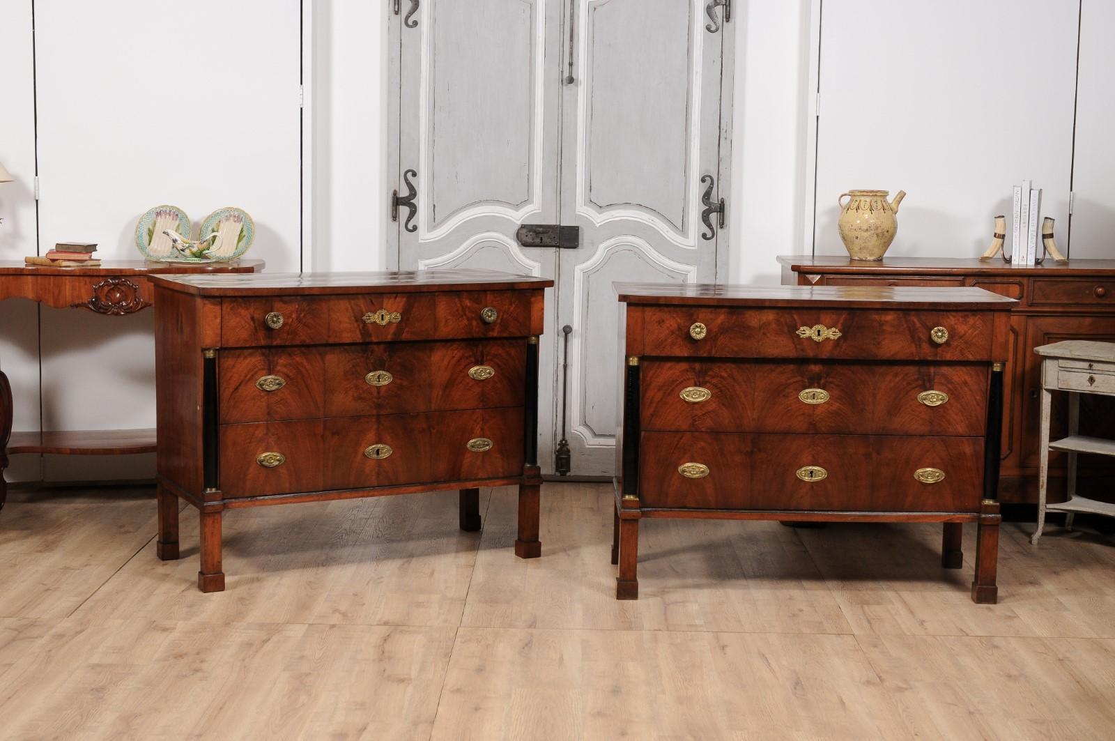 Italian 1820s Empire Period Walnut and Mahogany Commodes with Ebonized Columns In Good Condition In Atlanta, GA